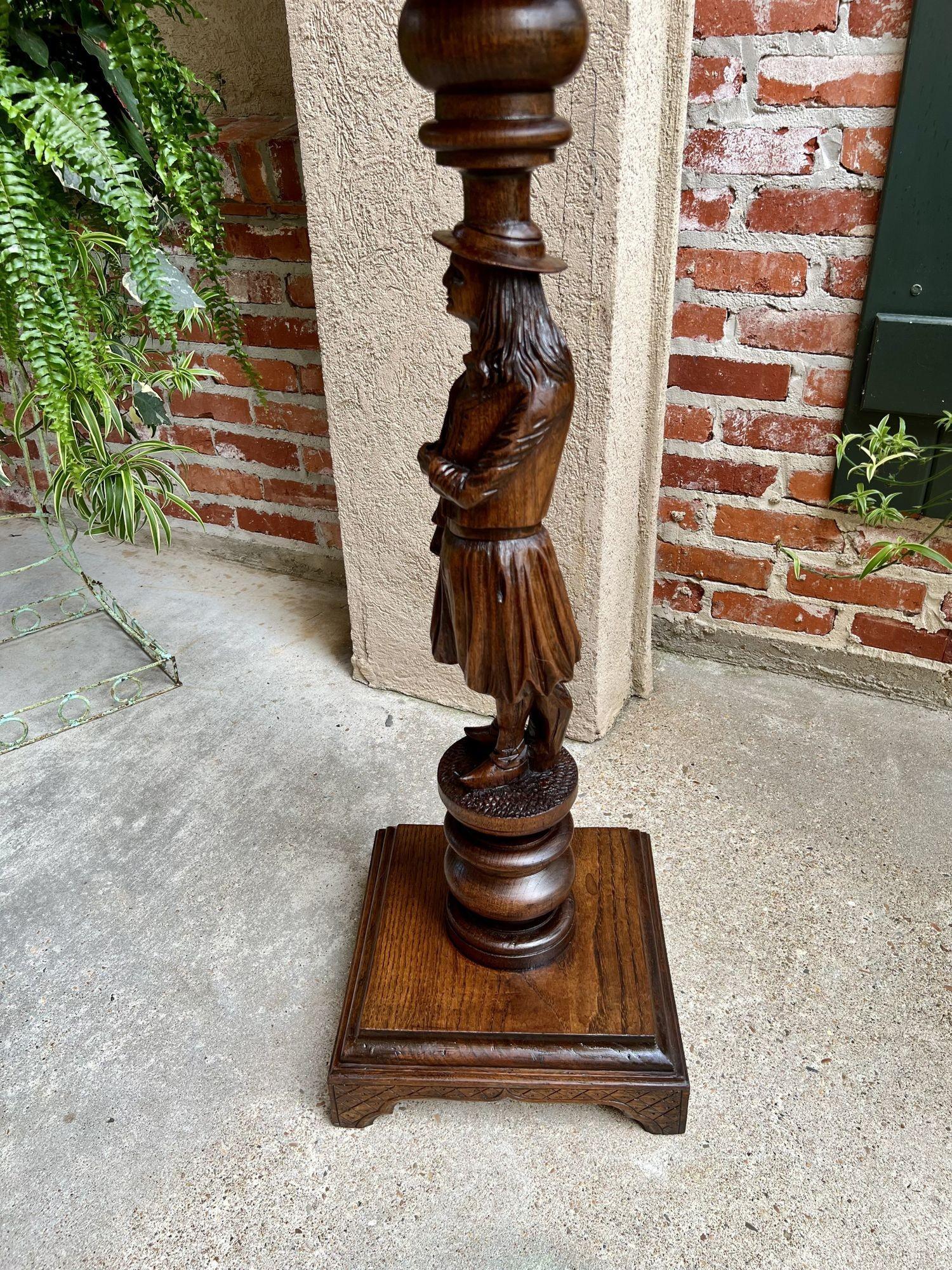 Antique French Pedestal Plant Stand Display Breton Brittany Carved Oak Baluster For Sale 11