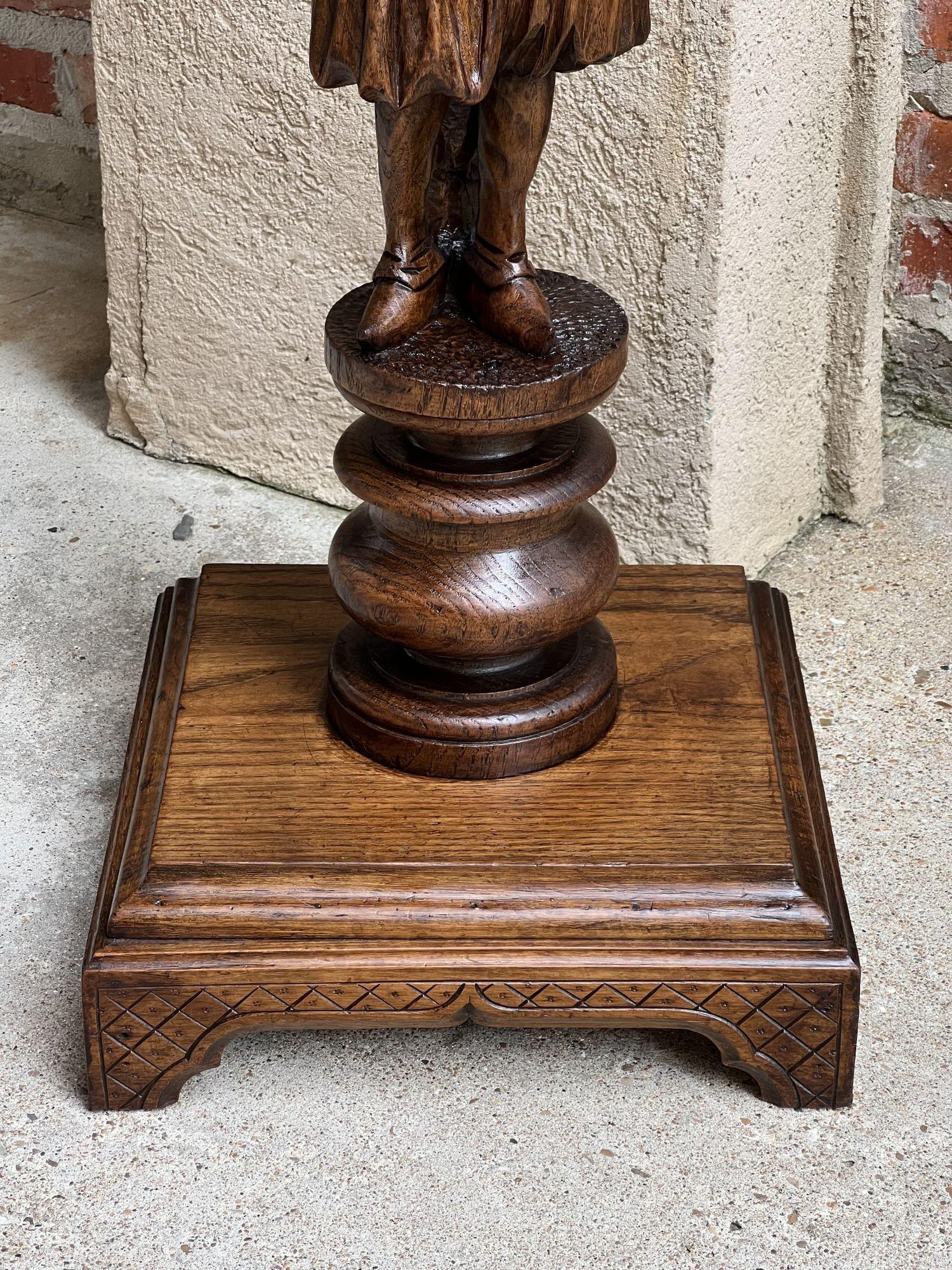 Antique French Pedestal Plant Stand Display Breton Brittany Carved Oak Baluster For Sale 12