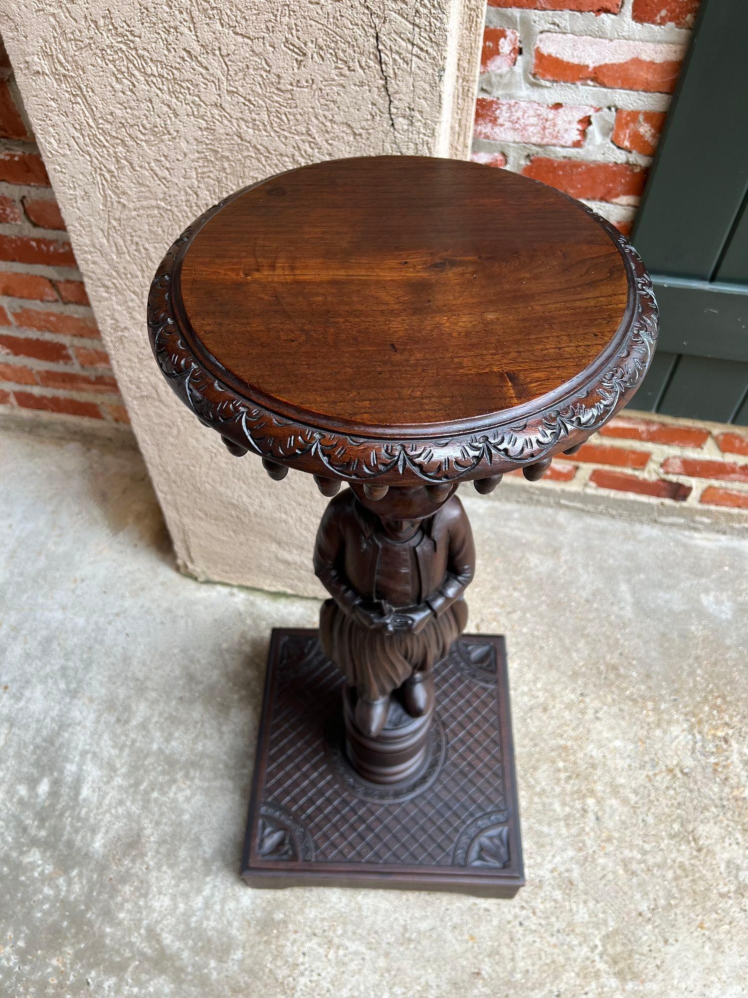 Antique French Pedestal Plant Stand Round Display Carved Brittany Baluster For Sale 4