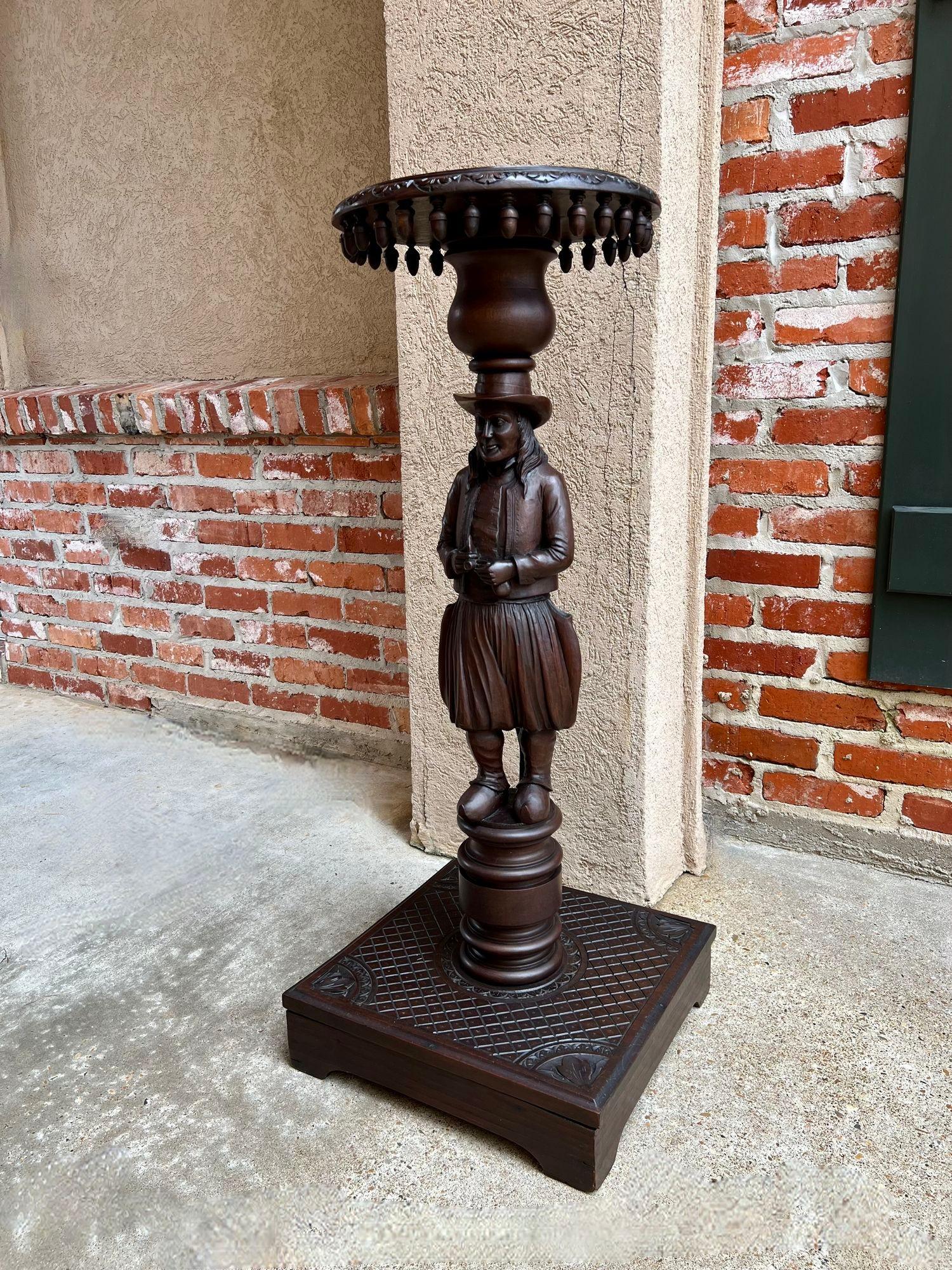 Antique French Pedestal Plant Stand Round Display Carved Brittany Baluster For Sale 7