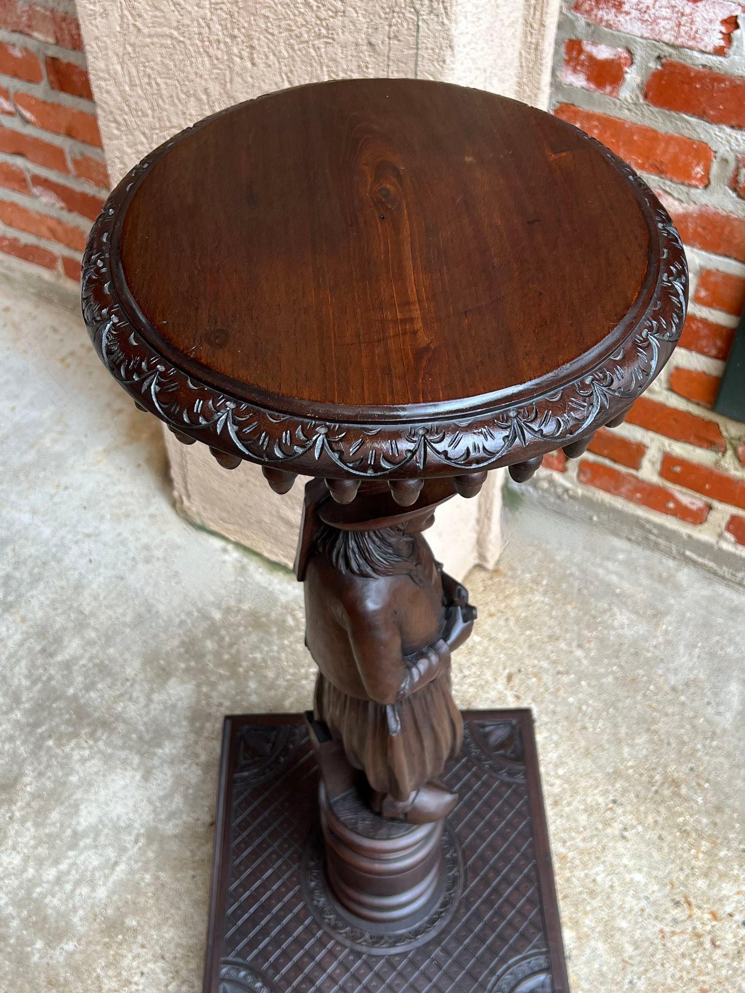 Antique French Pedestal Plant Stand Round Display Carved Brittany Baluster For Sale 10