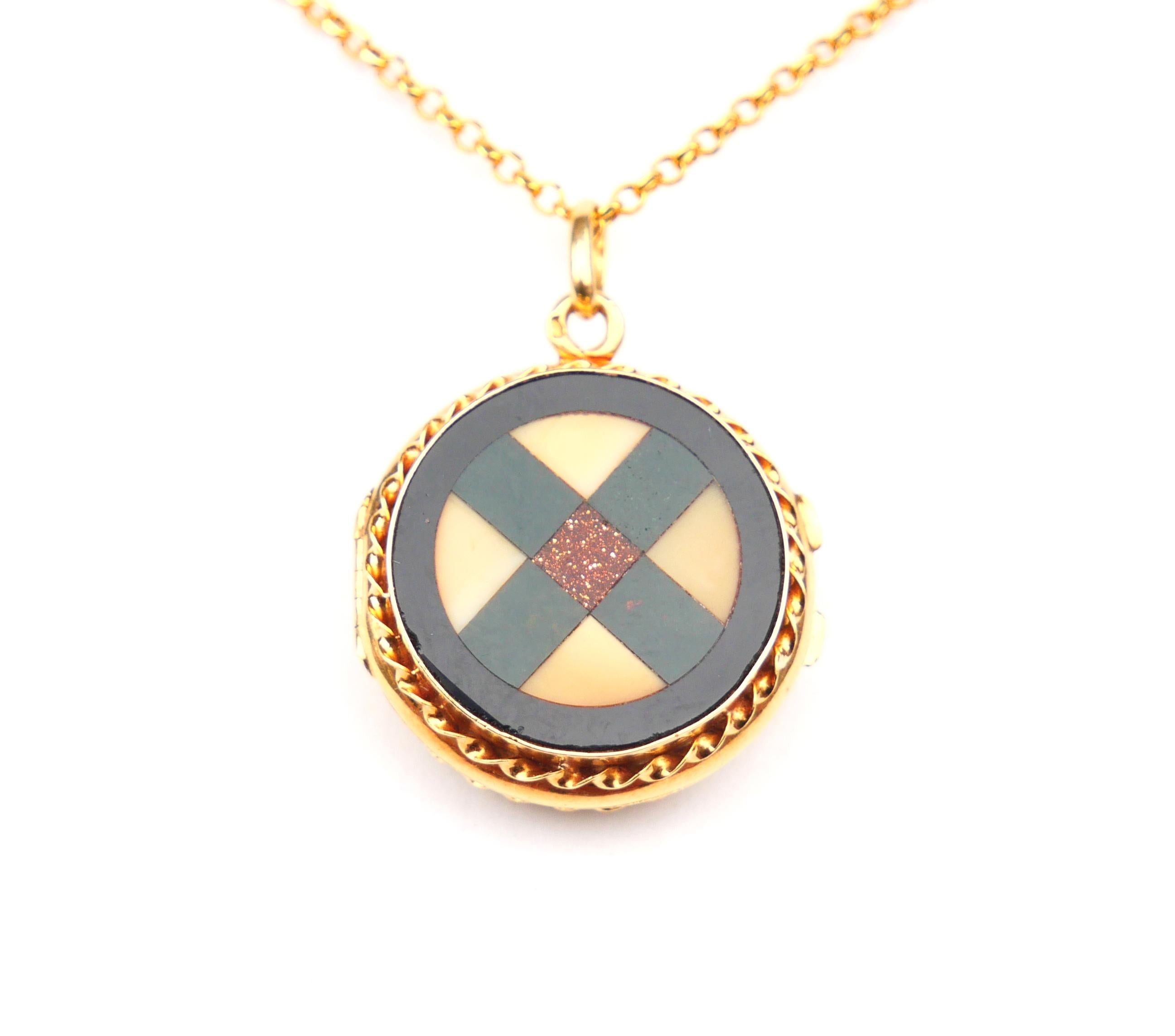 Arts and Crafts Antique French Pendant Locket Micromosaic natural stones solid 18K Gold  / 9.2 g For Sale