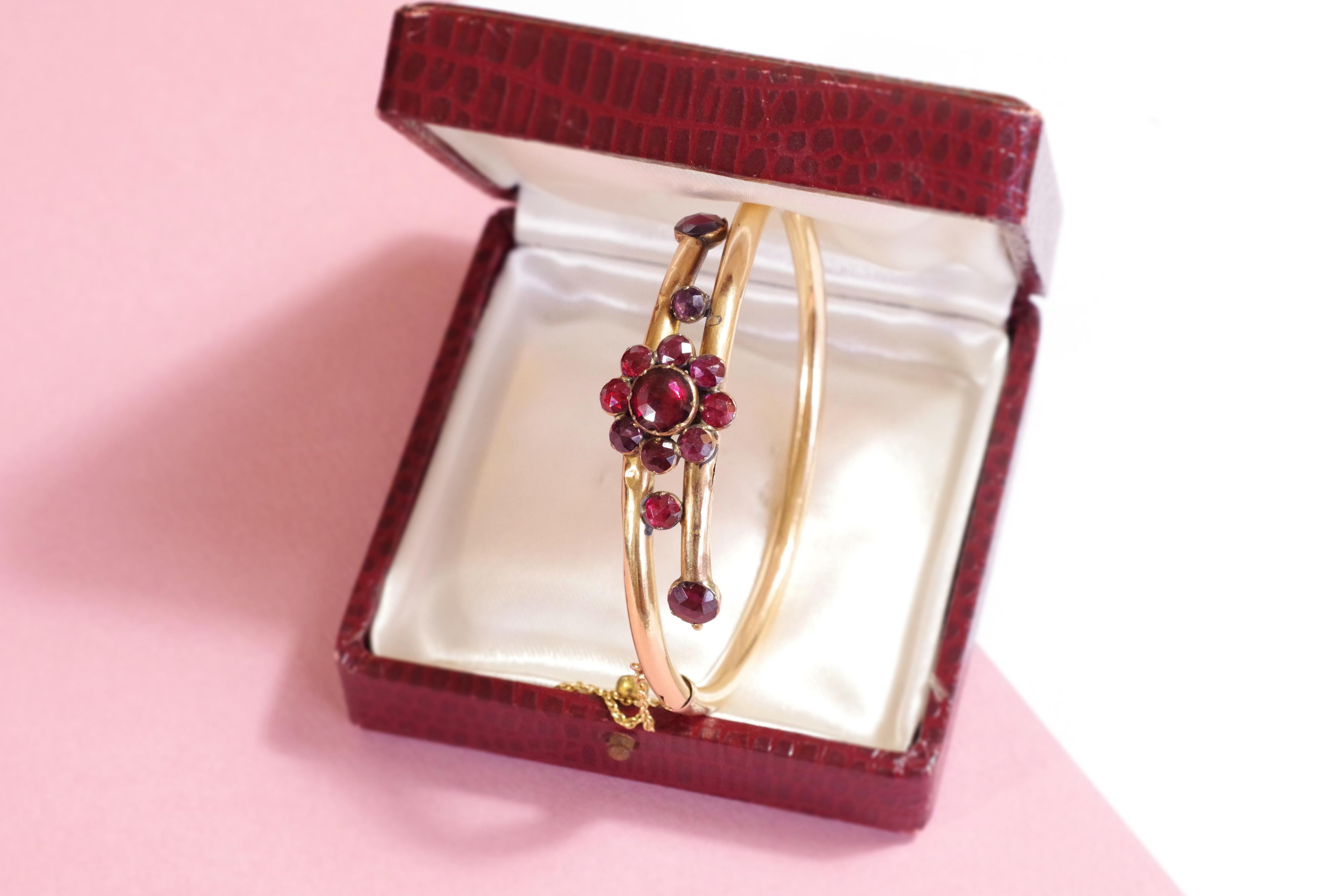 Antikes französisches Perpignan Granat-Armband, viktorianischer Armreif, hohl 18k Roségold 2