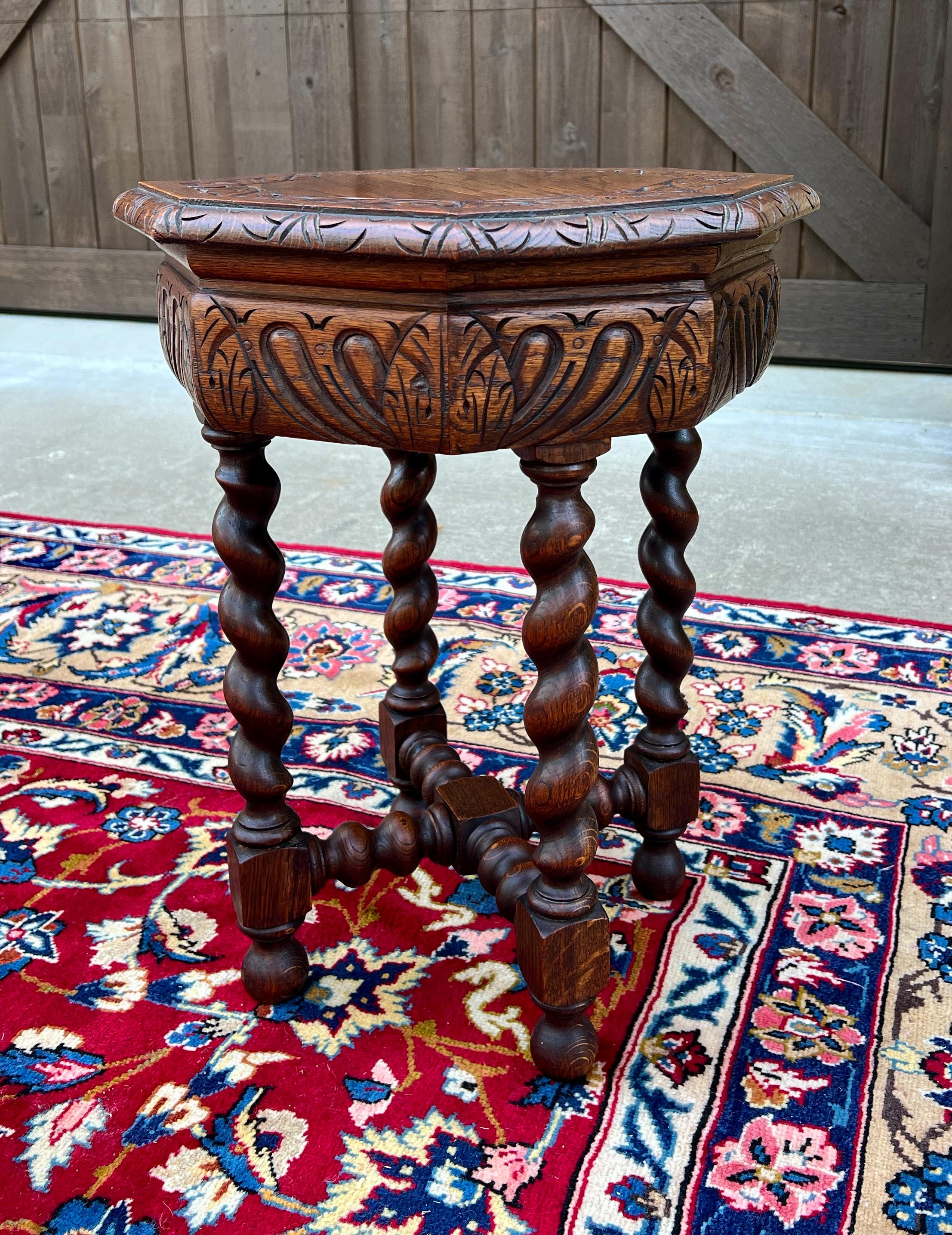 Antique French Petite BARLEY TWIST Octagonale Renaissance Revival Oak 19th 3