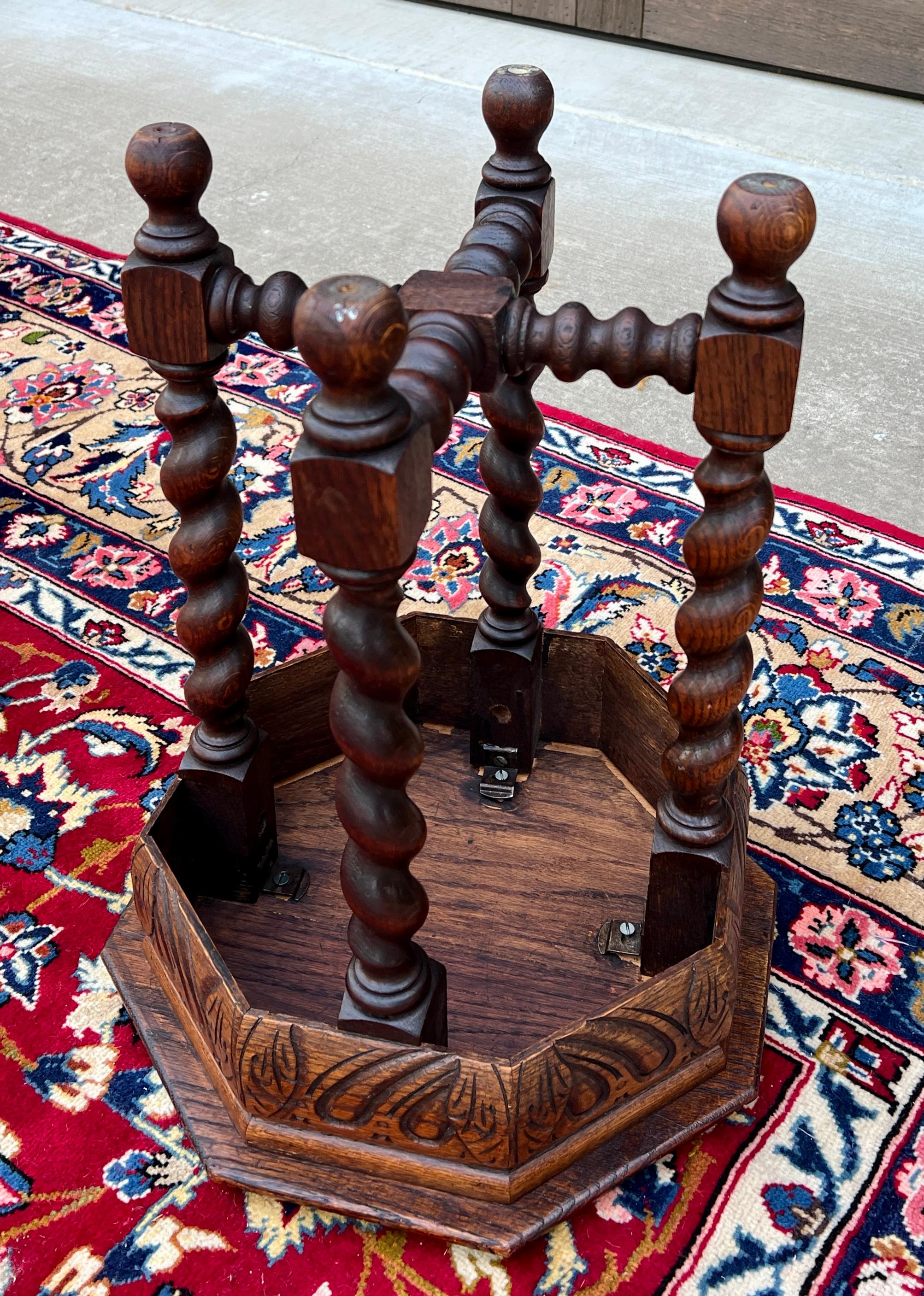 Antique French Petite BARLEY TWIST Octagonale Renaissance Revival Oak 19th 4