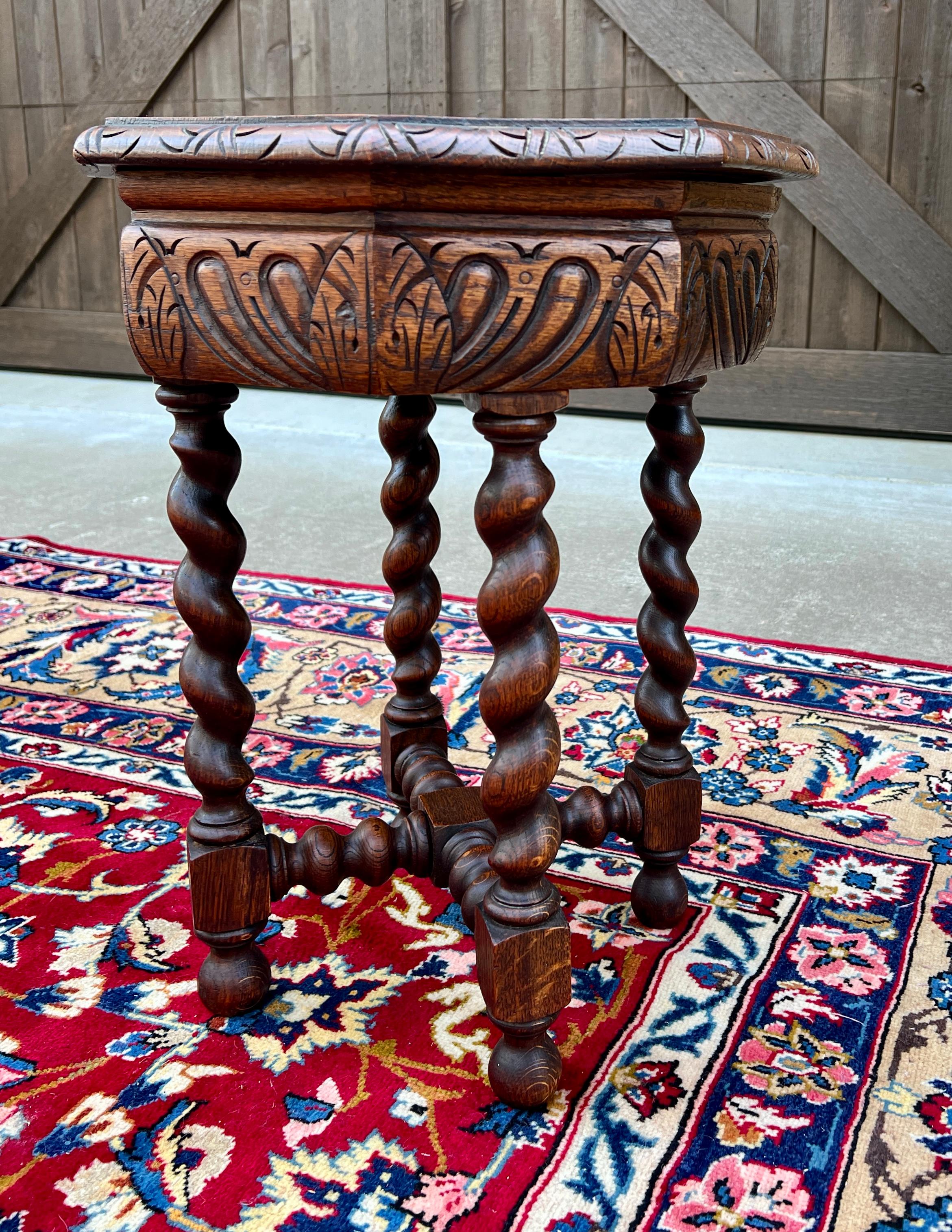 Antique French Petite BARLEY TWIST Octagonale Renaissance Revival Oak 19th 11