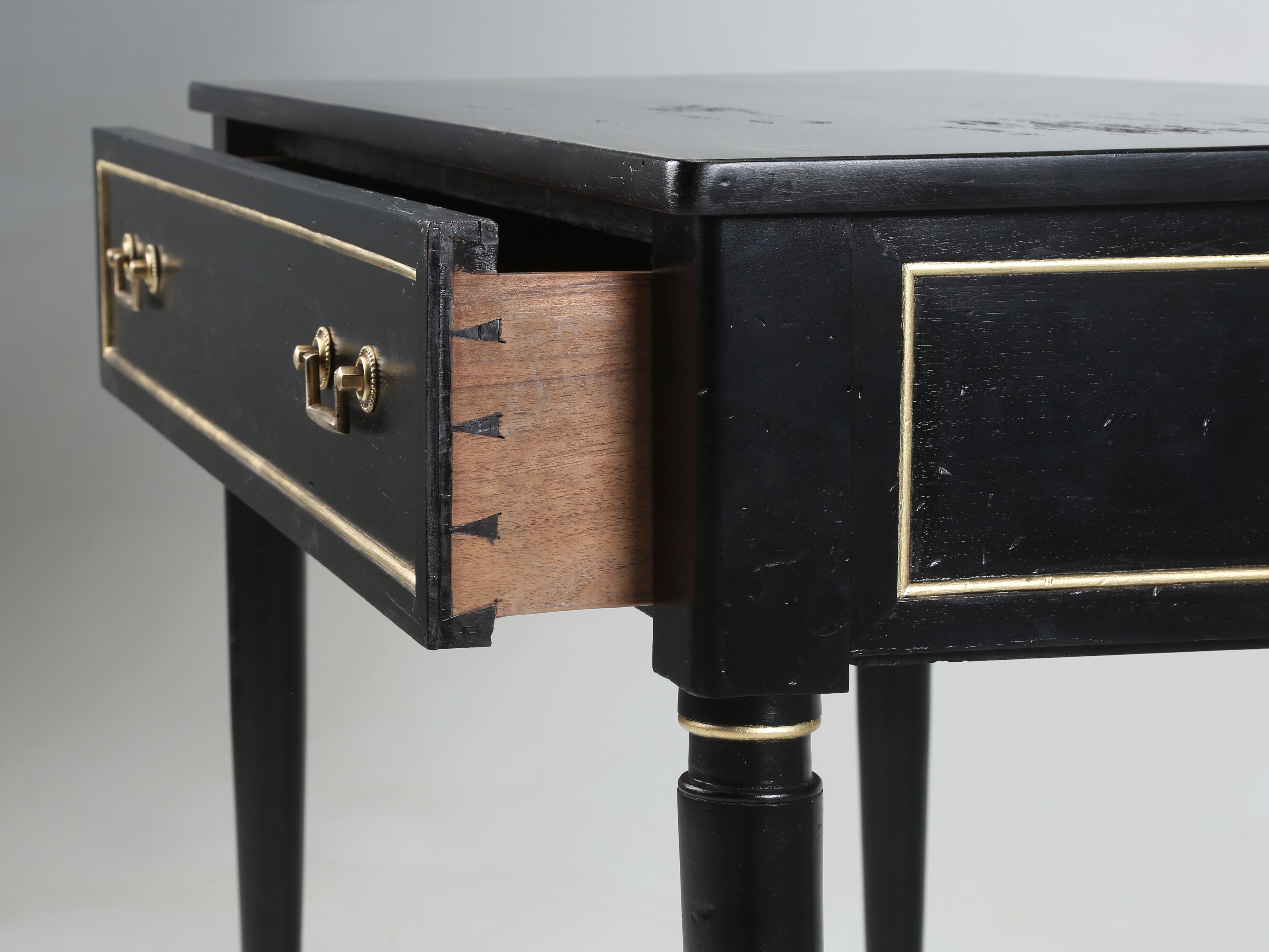 Ottone Antique French Petite Louis XVI Console Table o Ladies Writing Table Ebonizzato in vendita