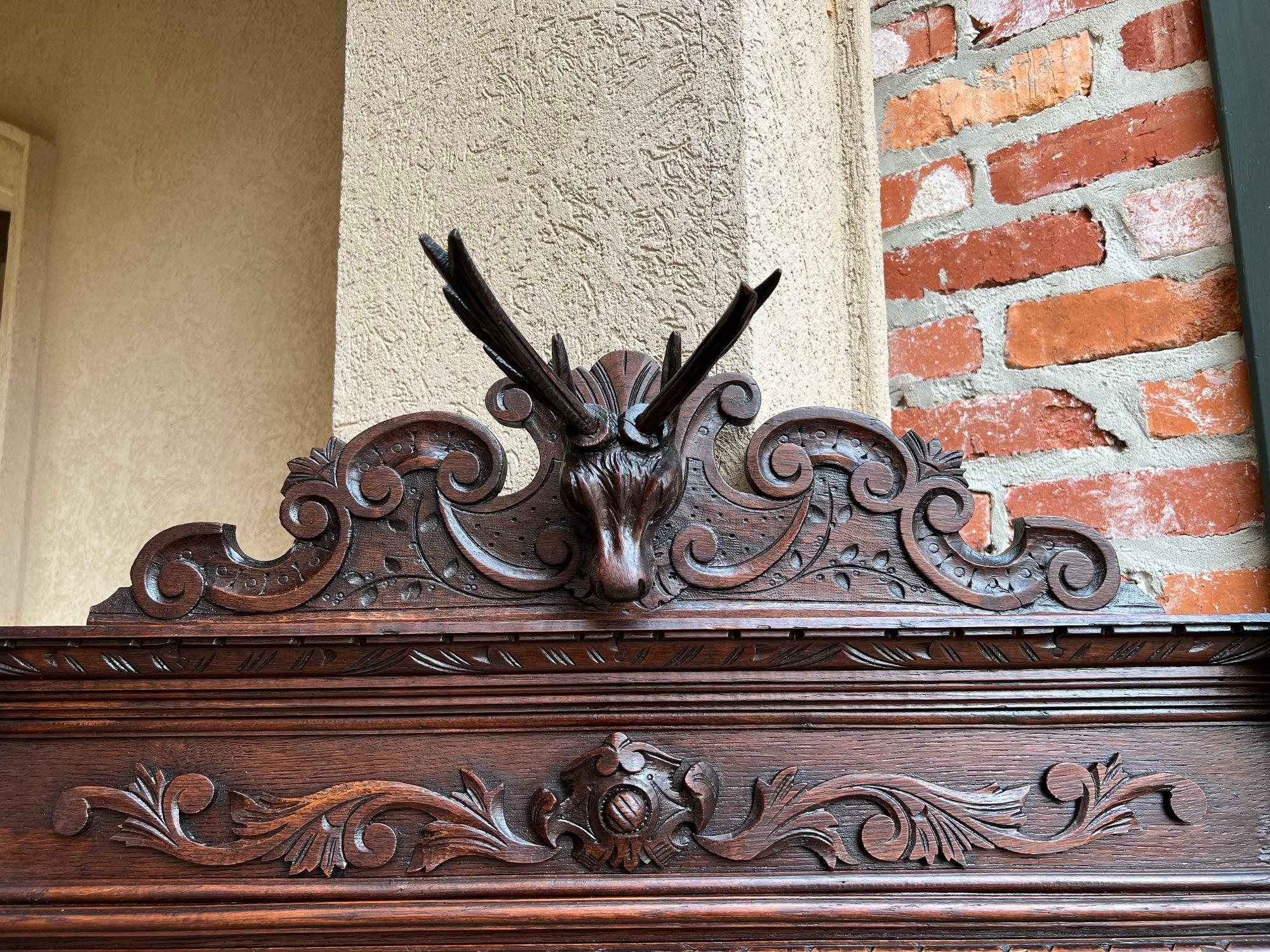 Antique French Pier Mantel Wall Mirror Black Forest Barley Twist Carved Stag In Good Condition For Sale In Shreveport, LA