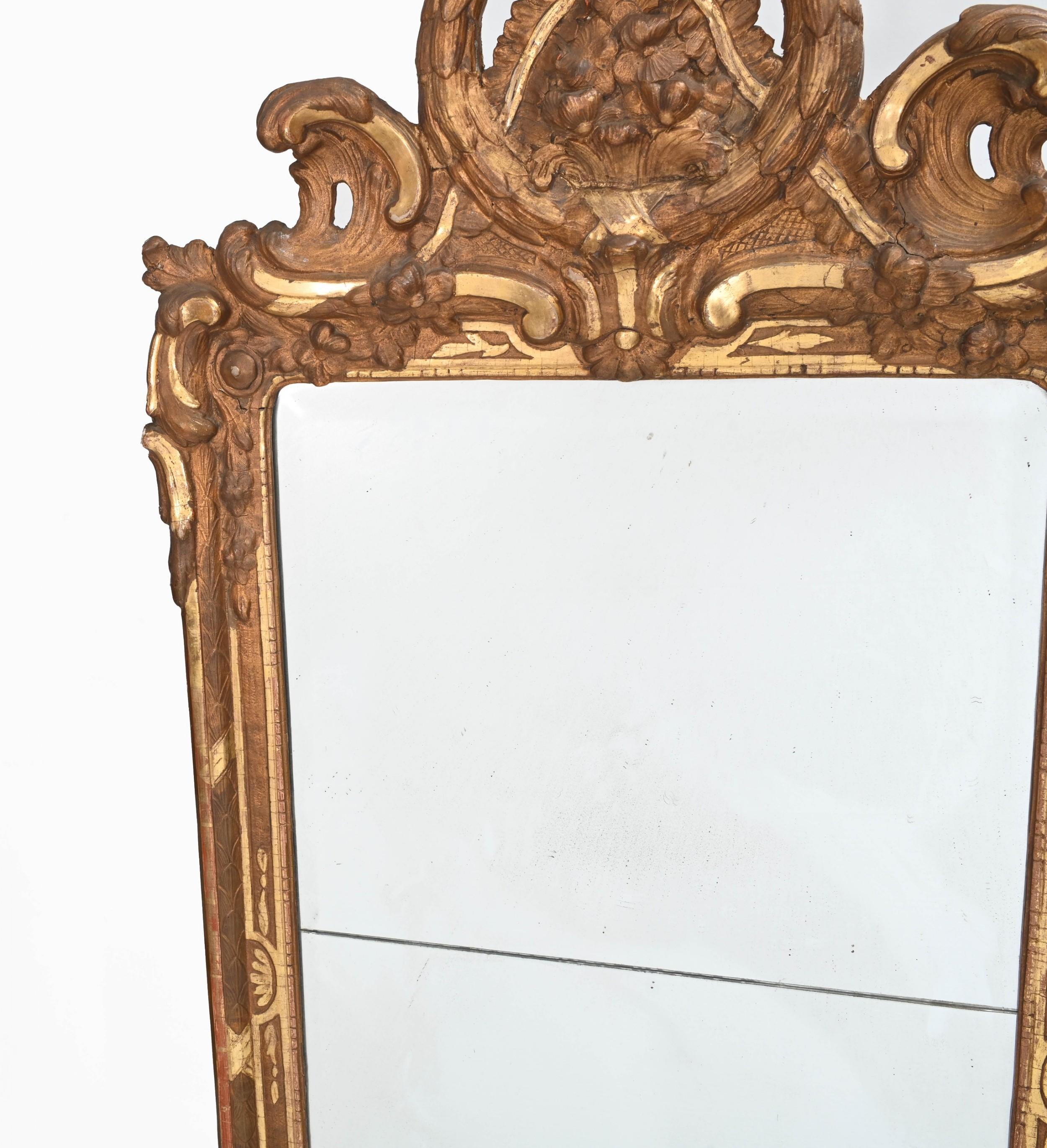 Milieu du XIXe siècle Miroir de pilier français ancien doré de 1860 en vente