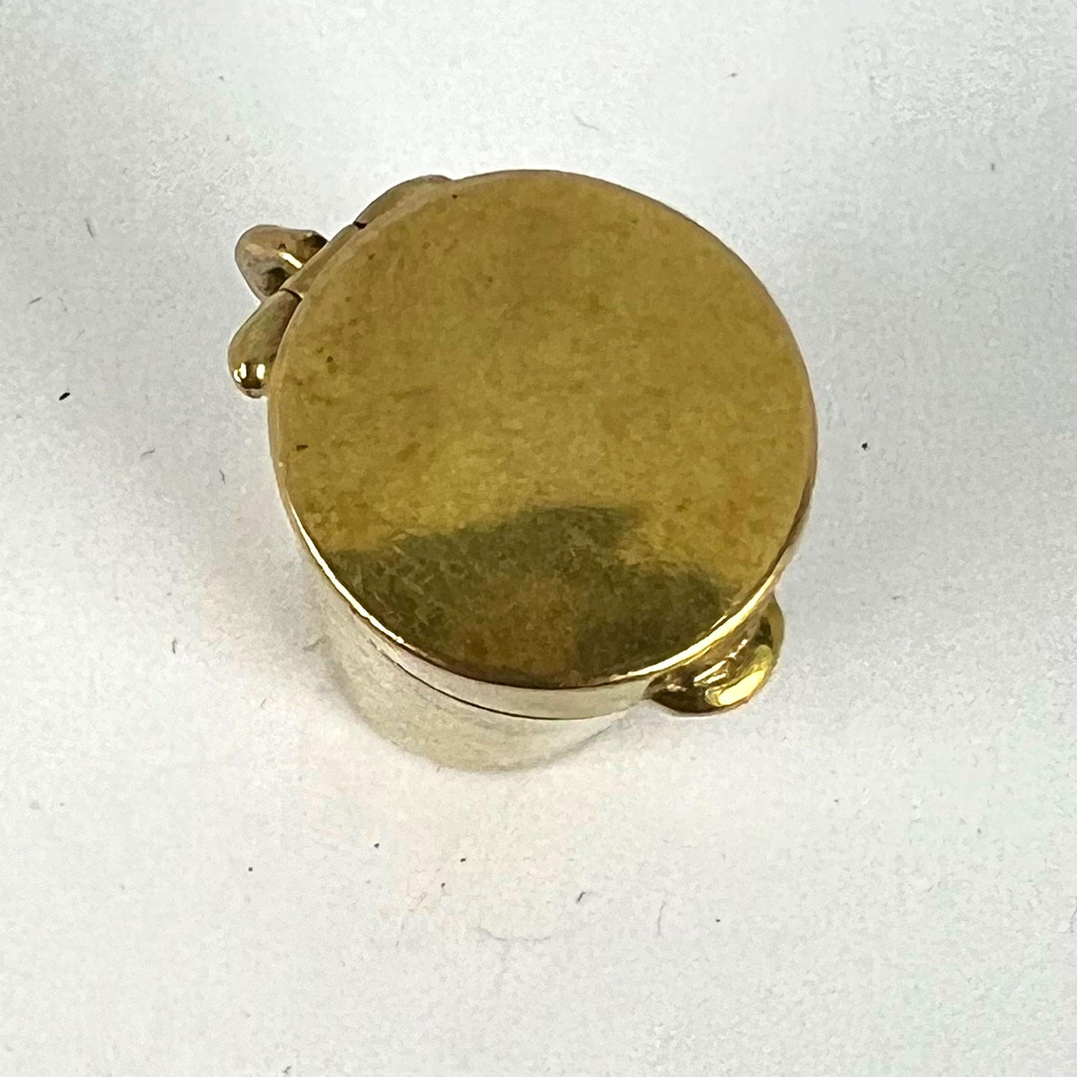 Antique French Pill Box or Miniature Etui 18K Yellow Gold Charm Pendant For Sale 14