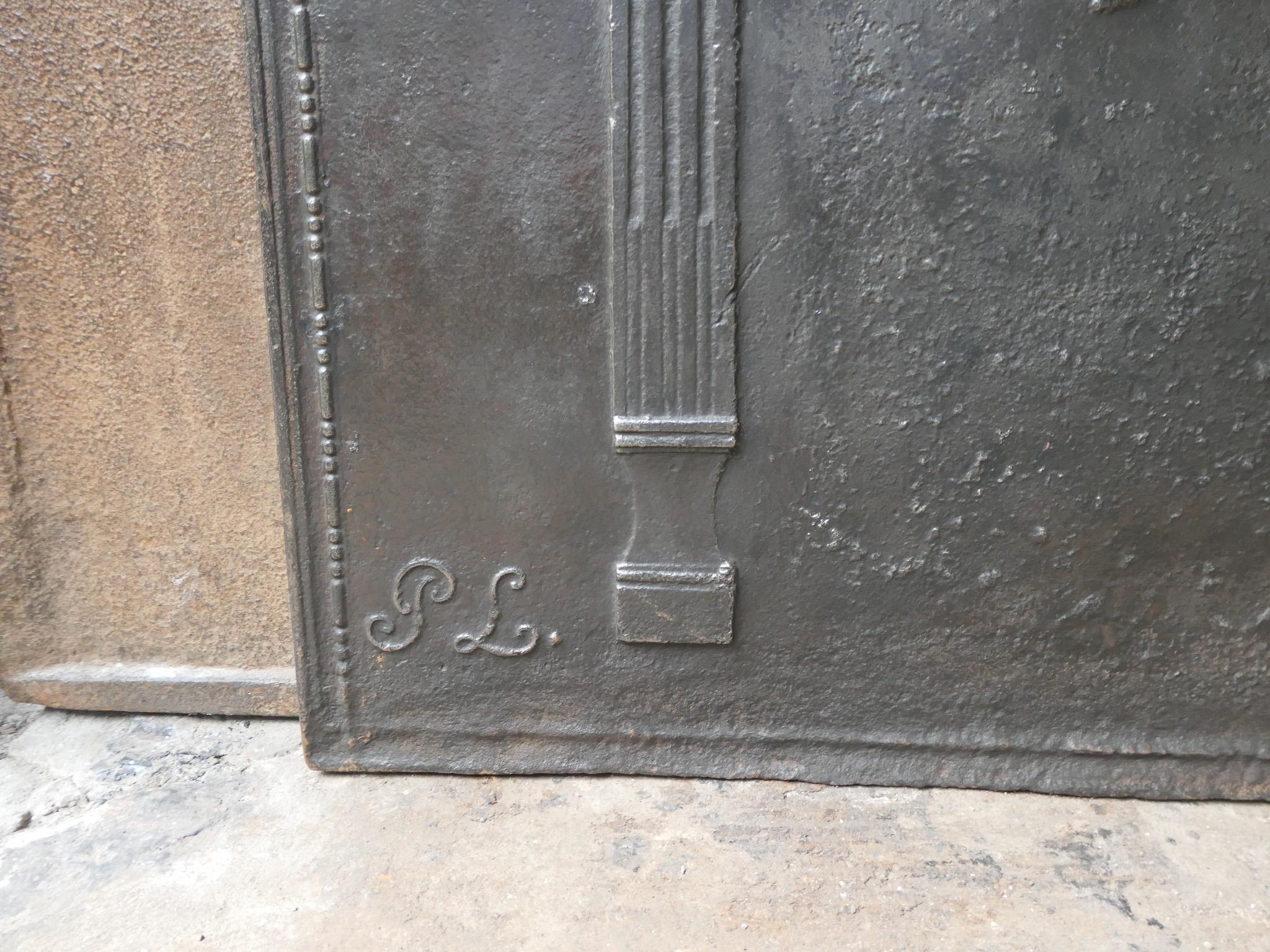 Antique French 'Pillars of Freedom' Fireback / Backsplash, 18th - 19th C. For Sale 3