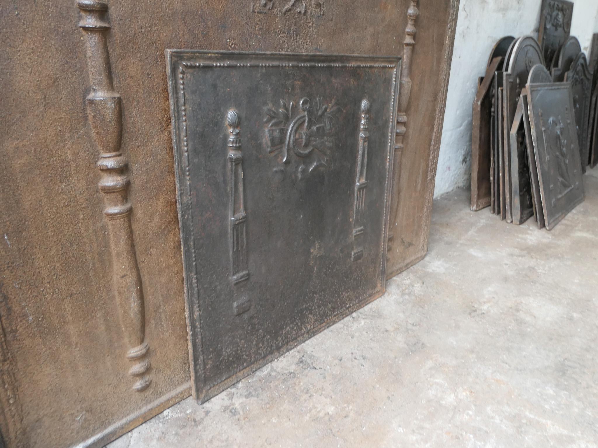 Antique French 'Pillars of Freedom' Fireback / Backsplash, 18th - 19th C. For Sale 3