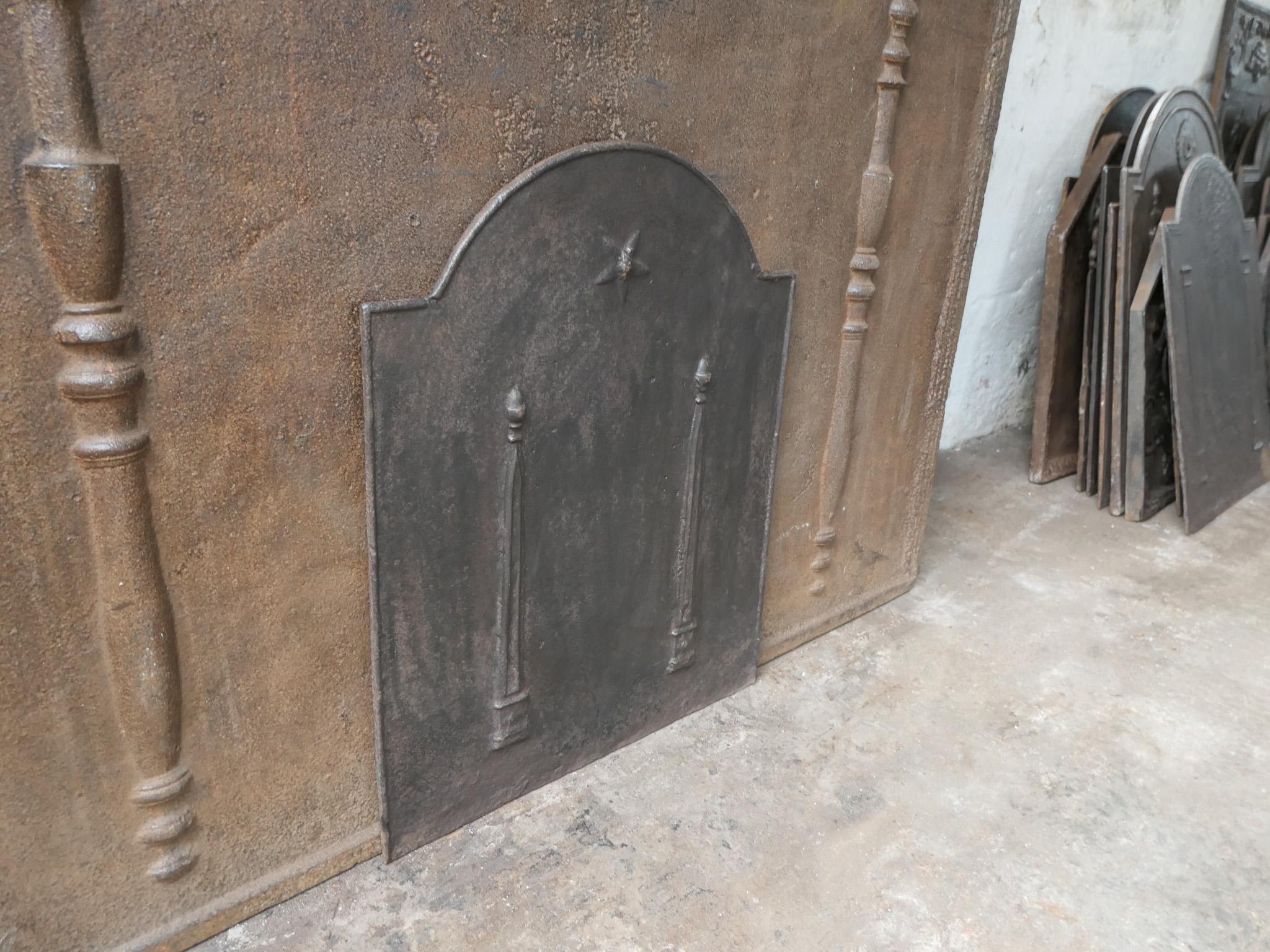 Antique French 'Pillars of Freedom' Fireback / Backsplash, 18th - 19th C. For Sale 3