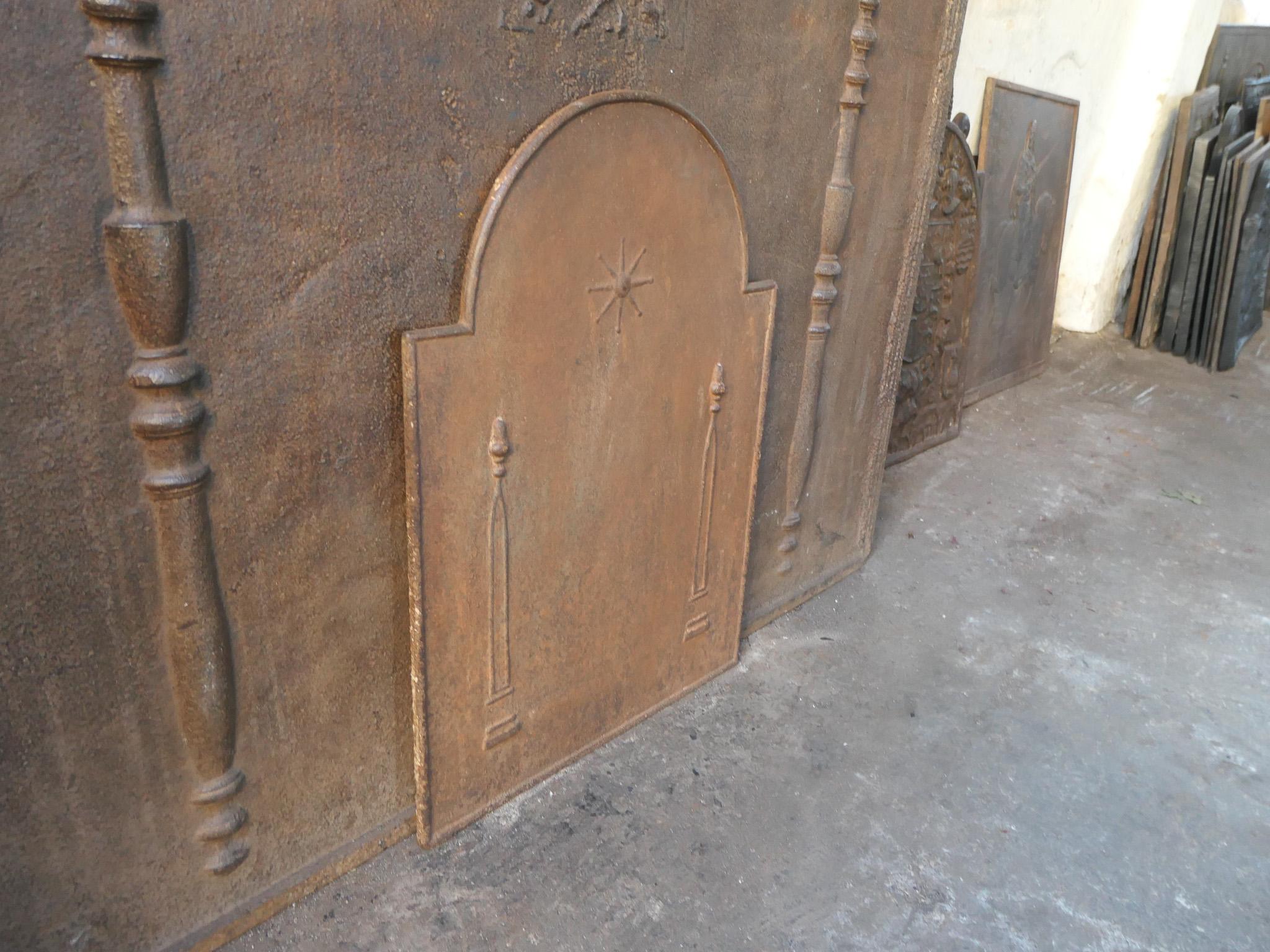 Antique French 'Pillars of Freedom' Fireback / Backsplash, 18th - 19th C. For Sale 3