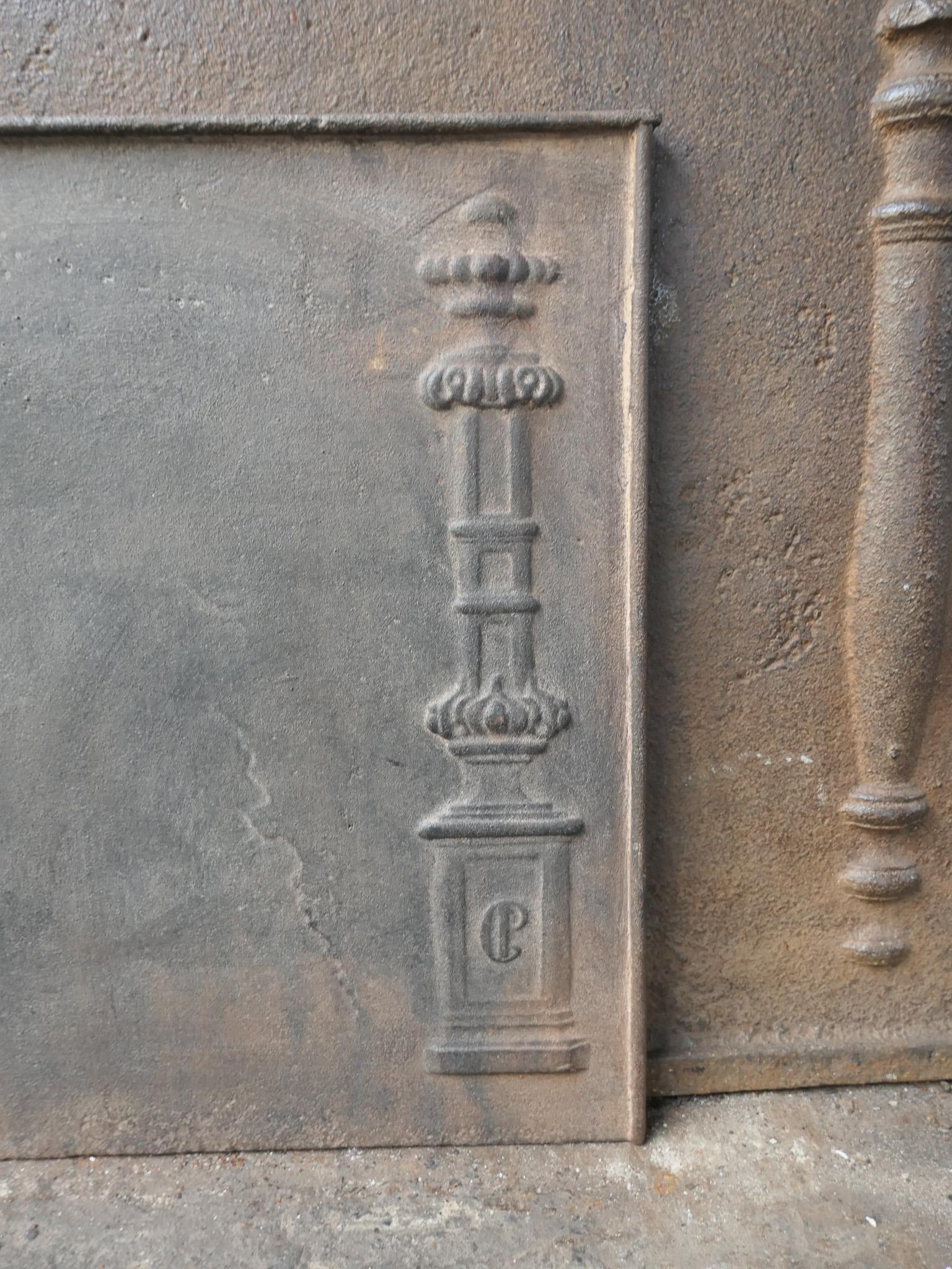 Antique French 'Pillars of Freedom' Fireback / Backsplash, 18th - 19th C. For Sale 3