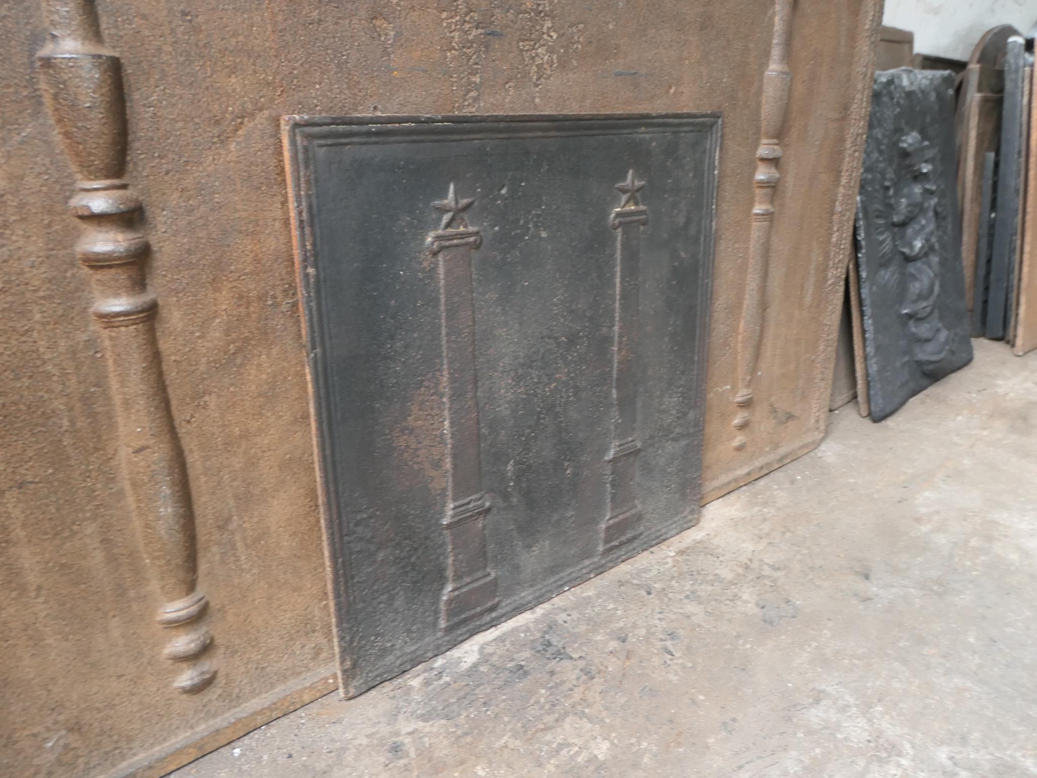 Antique French 'Pillars of Freedom' Fireback / Backsplash, 18th - 19th C. For Sale 3