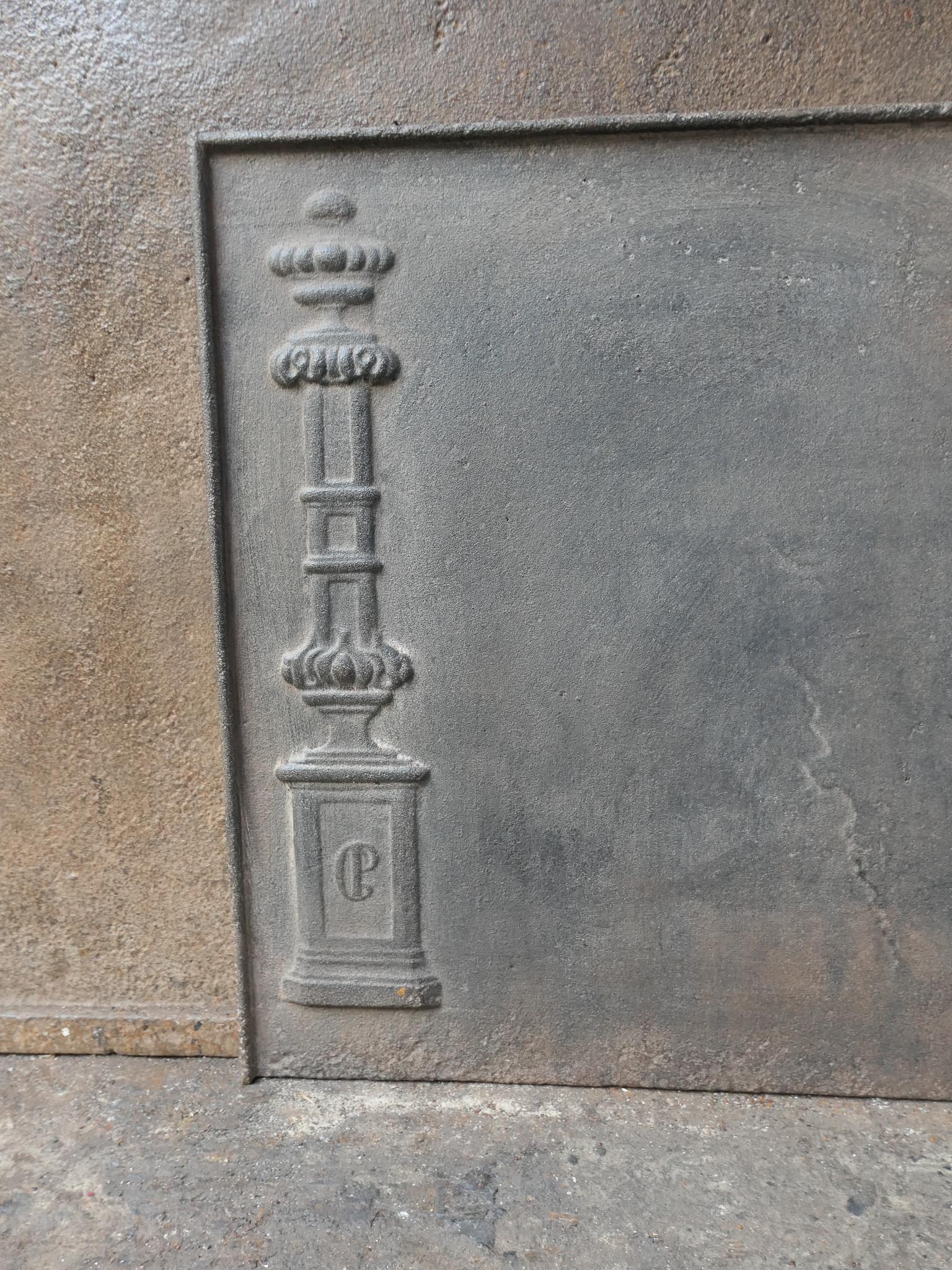 Antique French 'Pillars of Freedom' Fireback / Backsplash, 18th - 19th C. For Sale 4