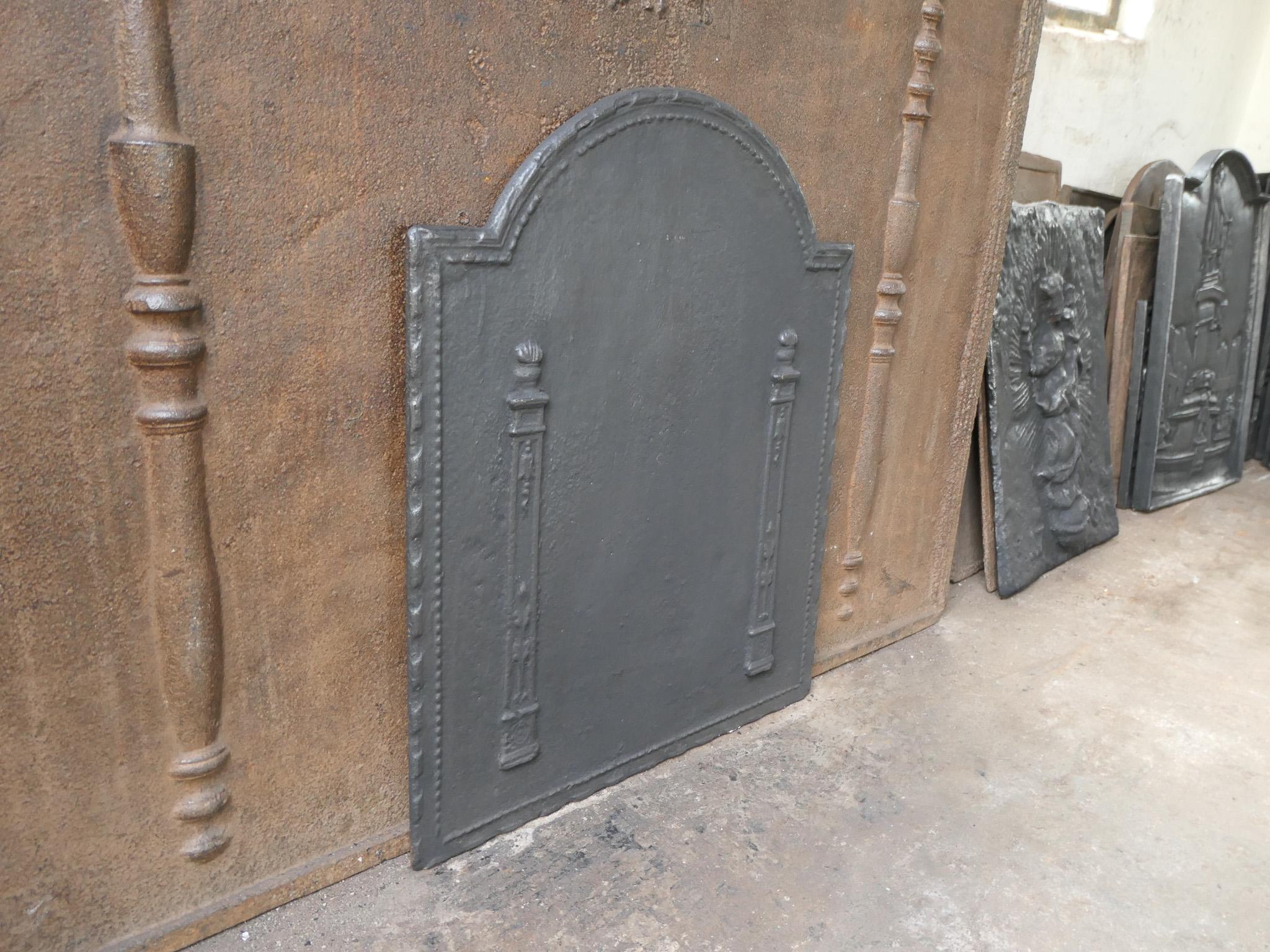 Antique French 'Pillars of Freedom' Fireback / Backsplash, 18th - 19th C. For Sale 4