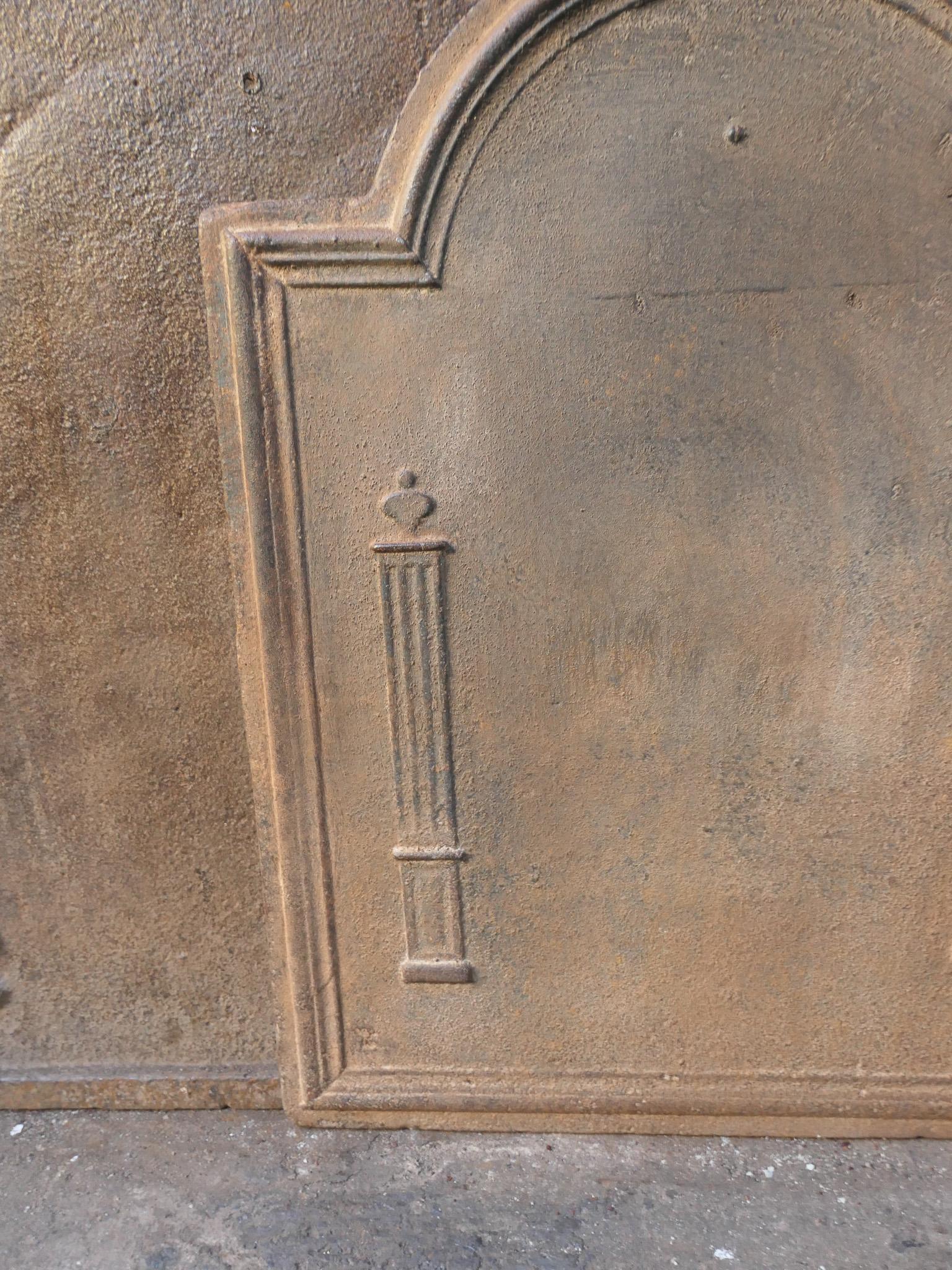 Plaque de cheminée française ancienne Pillars of Freedom, 18e - 19e siècle en vente 3
