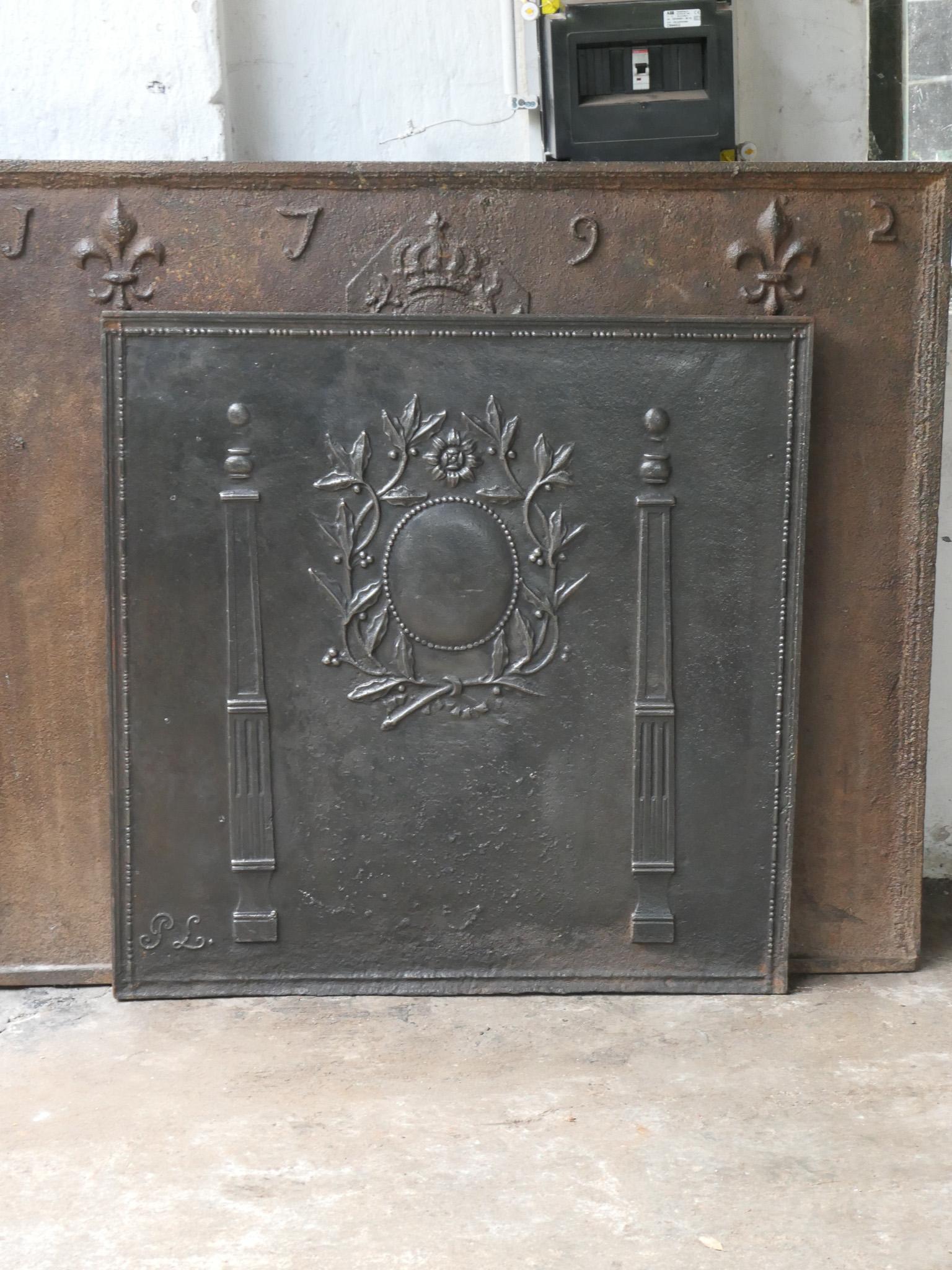 Neoclassical Antique French 'Pillars of Freedom' Fireback / Backsplash, 18th - 19th C. For Sale