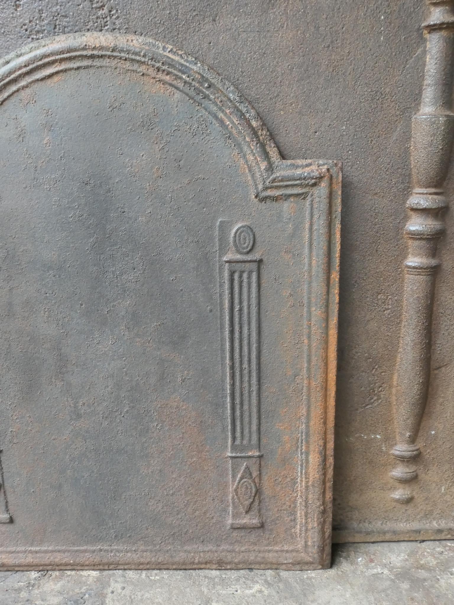 Antique French 'Pilares de la Libertad' Chimenea / Repisa, S. XVIII - XIX siglo XIX en venta