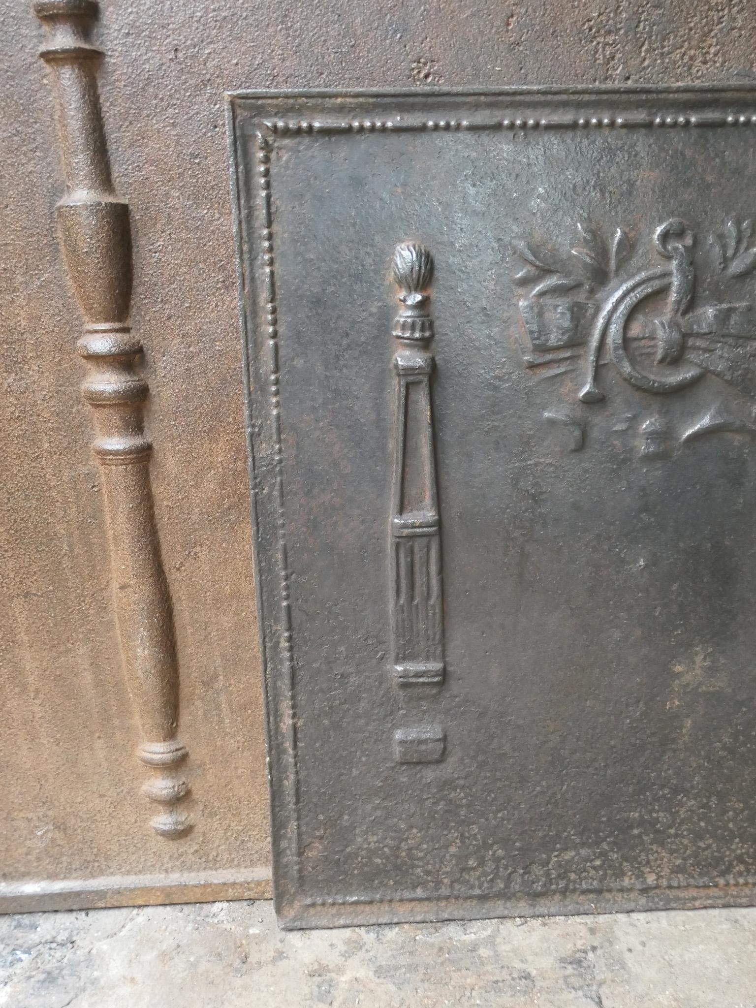 Antique French 'Pillars of Freedom' Fireback / Backsplash, 18th - 19th C. For Sale 2