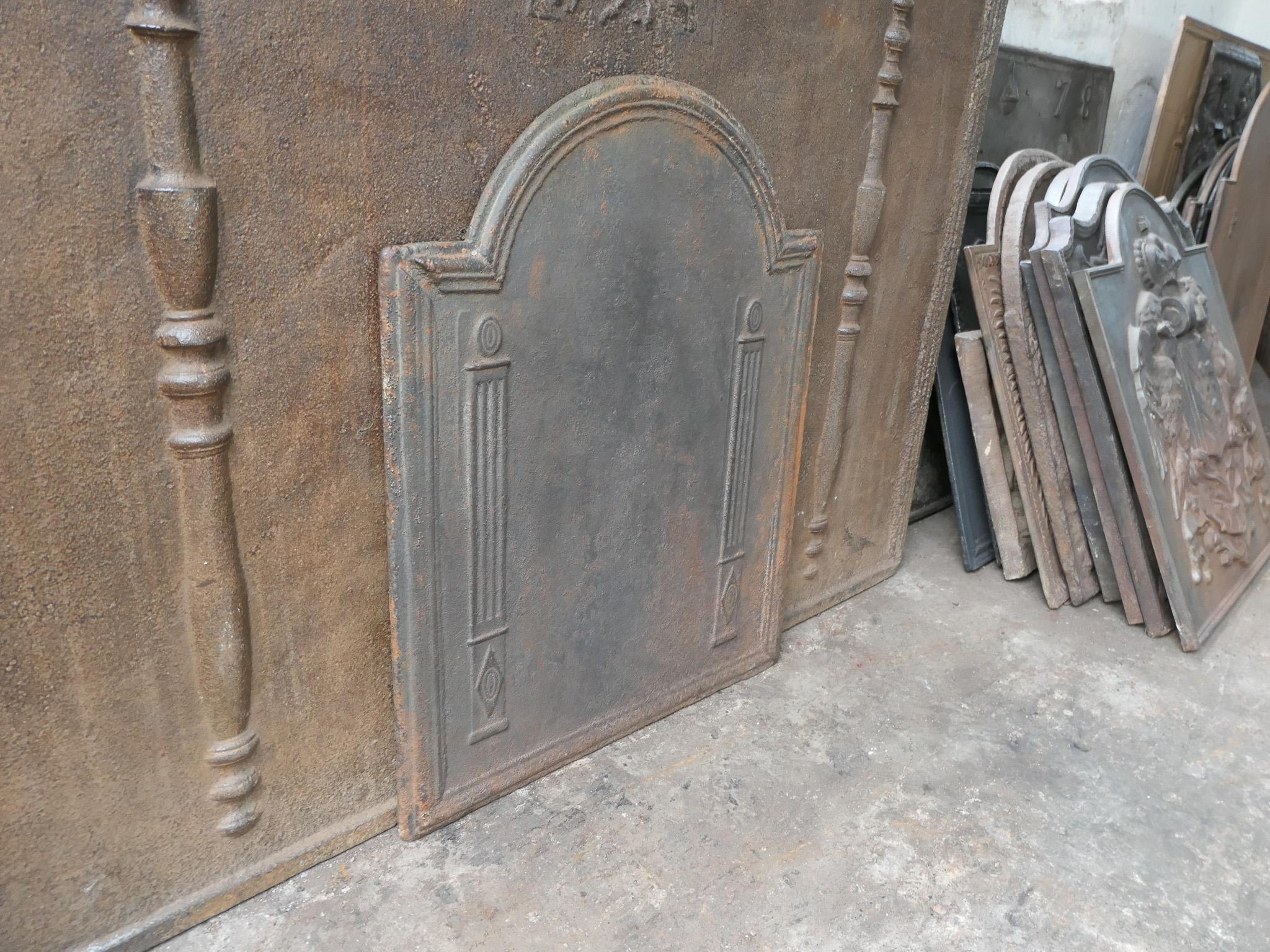 Antique French 'Pilares de la Libertad' Chimenea / Repisa, S. XVIII - XIX en venta 1
