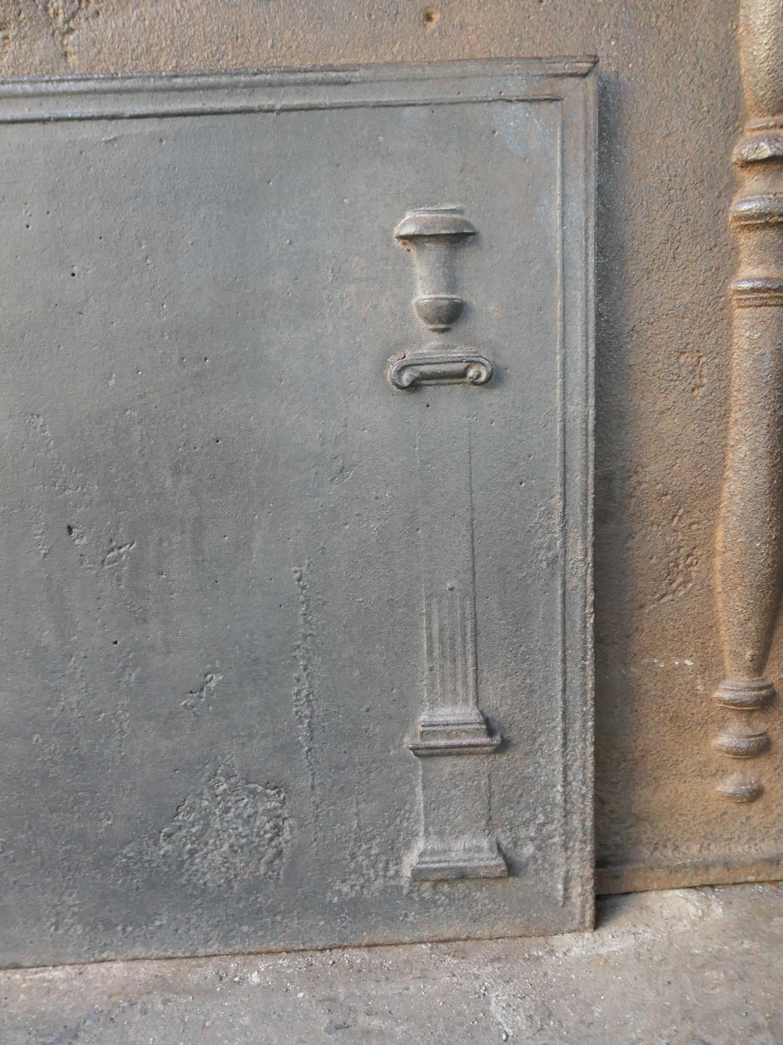 Antique French 'Pilares de la Libertad' Chimenea / Repisa, S. XVIII - XIX en venta 1