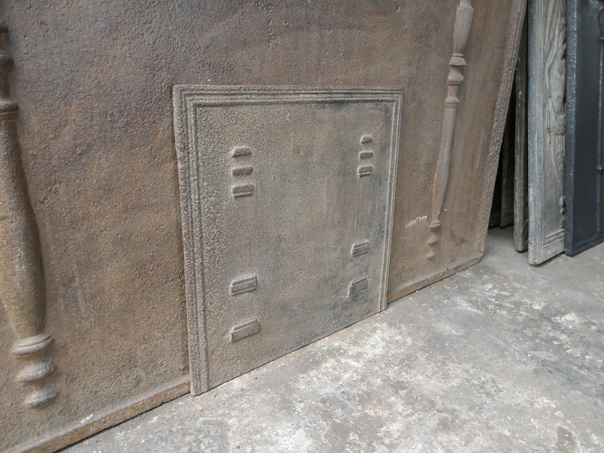 Antique French 'Pillars of Freedom' Fireback / Backsplash, 19th C. For Sale 4