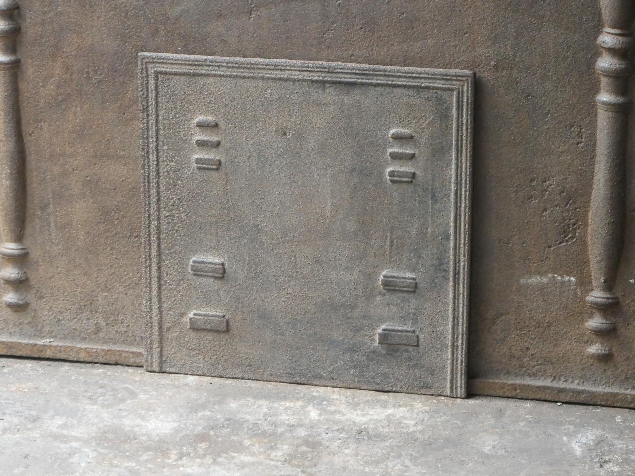 Antique French 'Pillars of Freedom' Fireback / Backsplash, 19th C. In Good Condition For Sale In Soest, NL