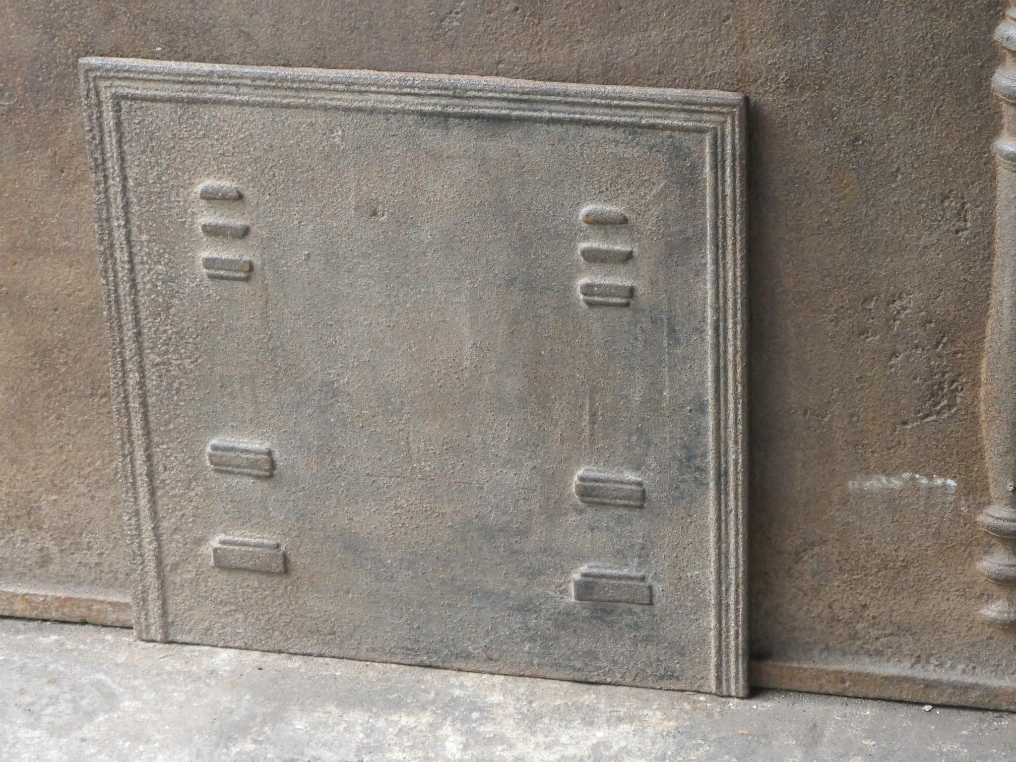 19th Century Antique French 'Pillars of Freedom' Fireback / Backsplash, 19th C. For Sale