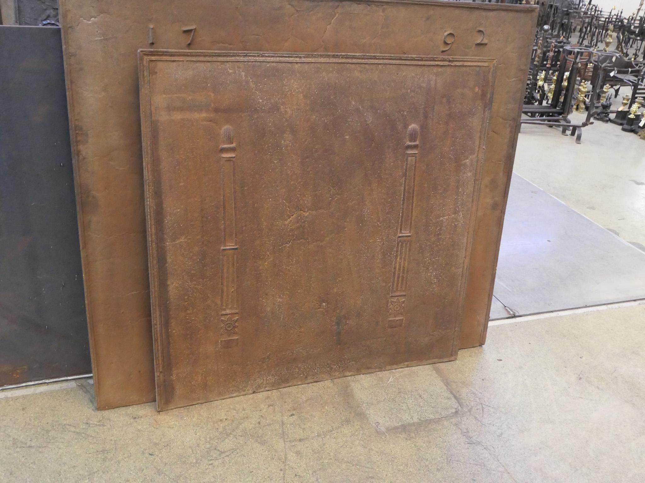 Antique French 'Pillars of Freedom', parafuoco neoclassico In condizioni buone in vendita a Soest, NL