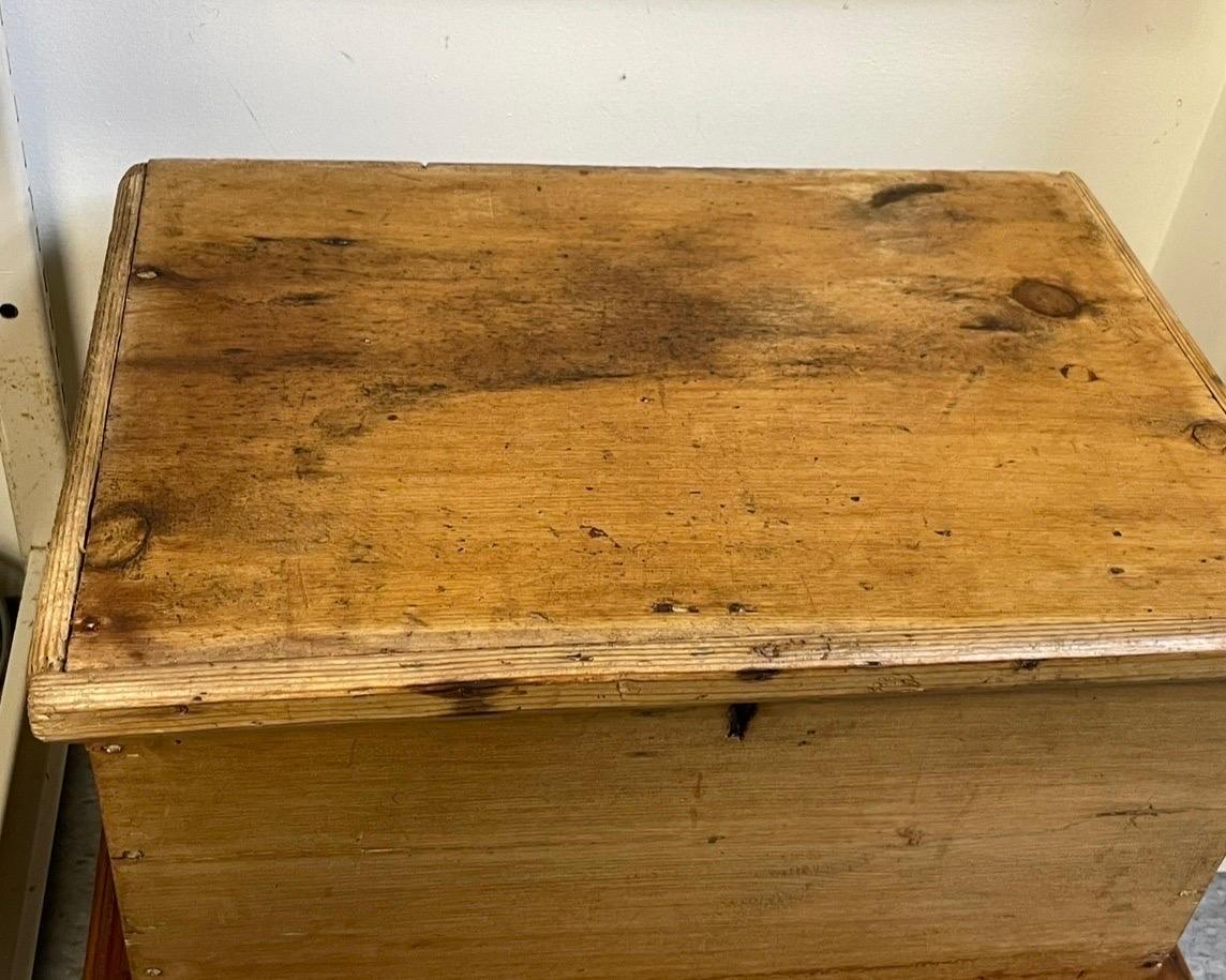 Antique French Pine Chest/Side Table 3
