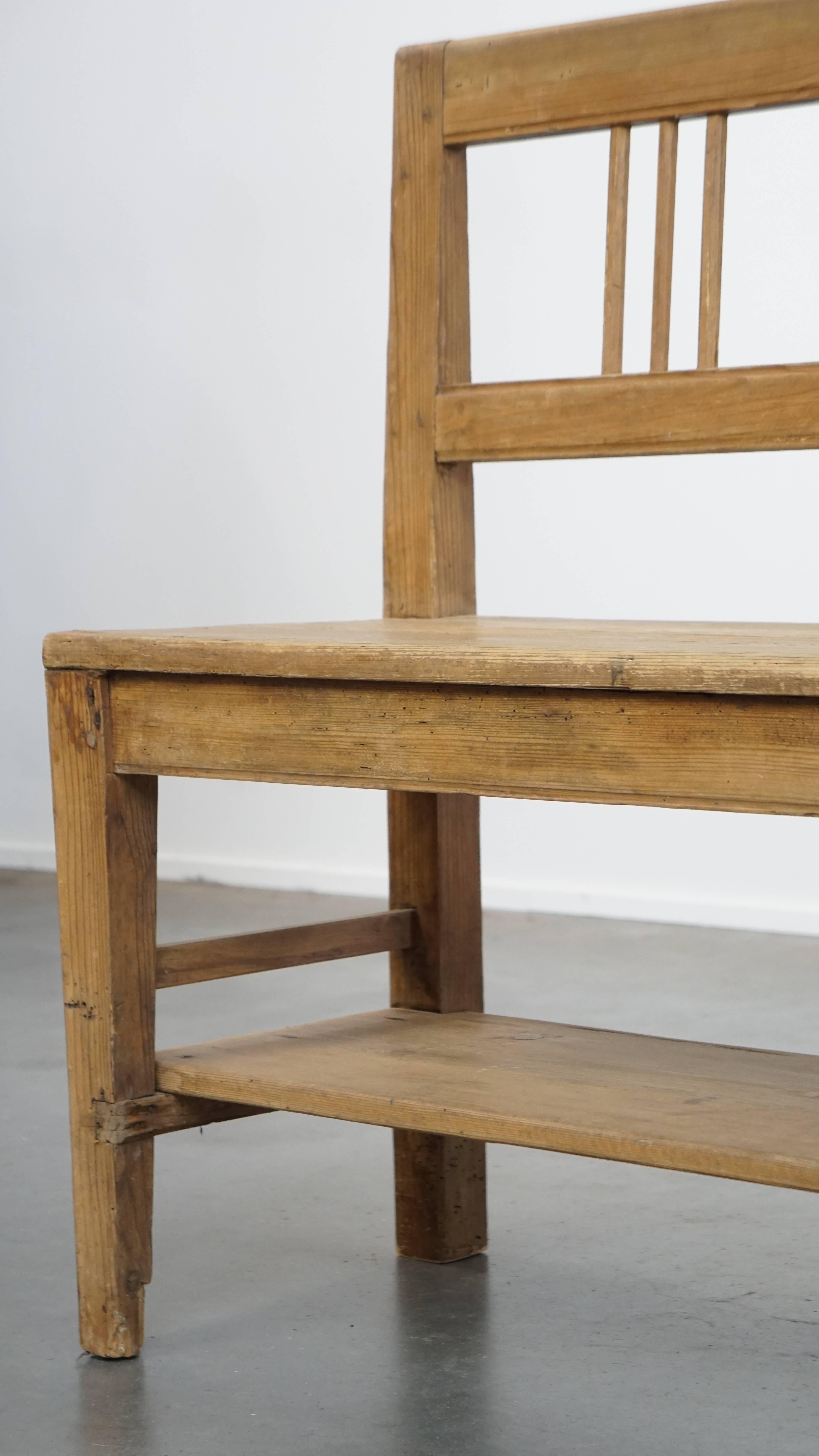 Banc d'entrée / Banc de salle à manger ancien en pin français en vente 3
