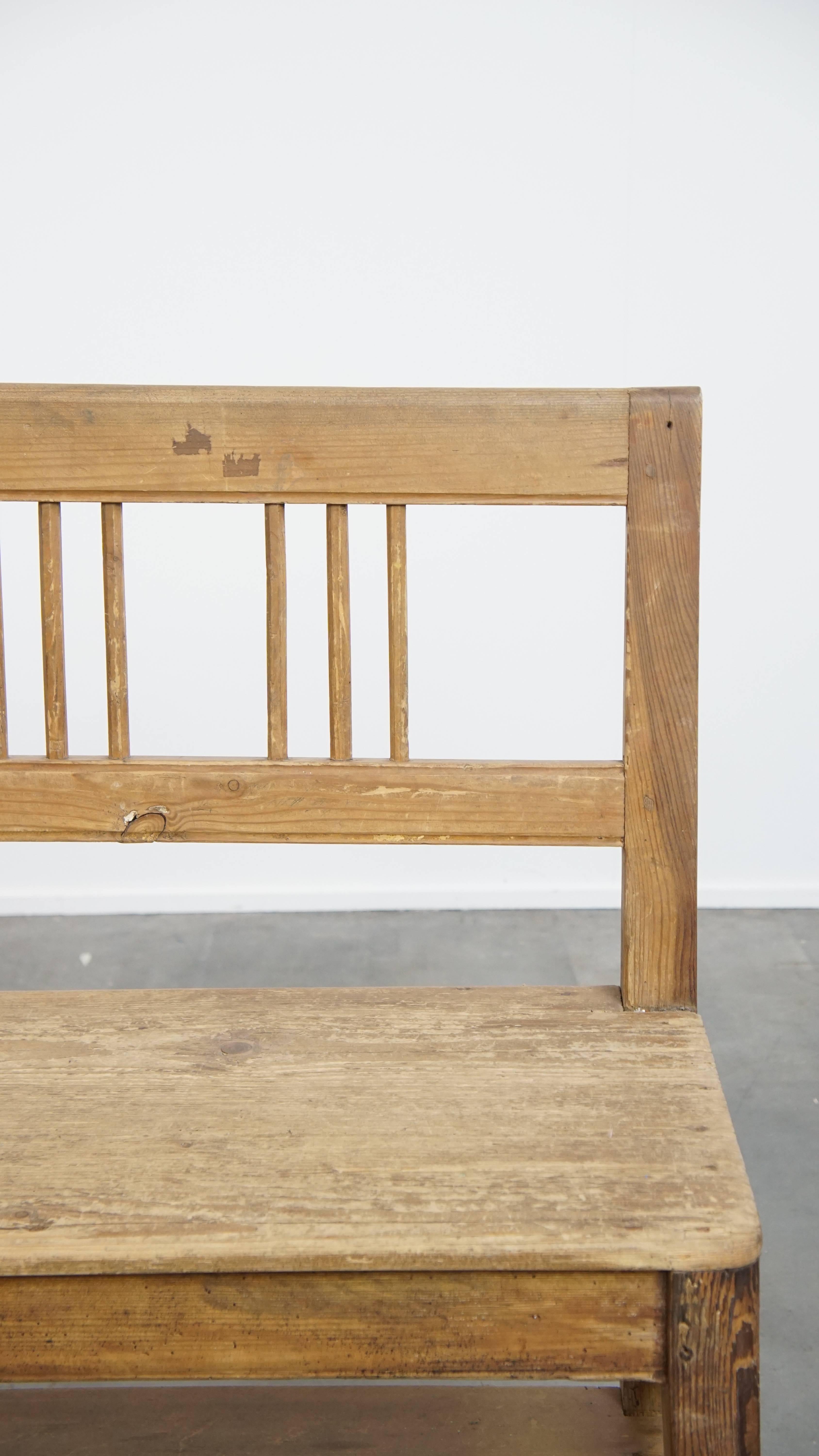Banc d'entrée / Banc de salle à manger ancien en pin français en vente 1