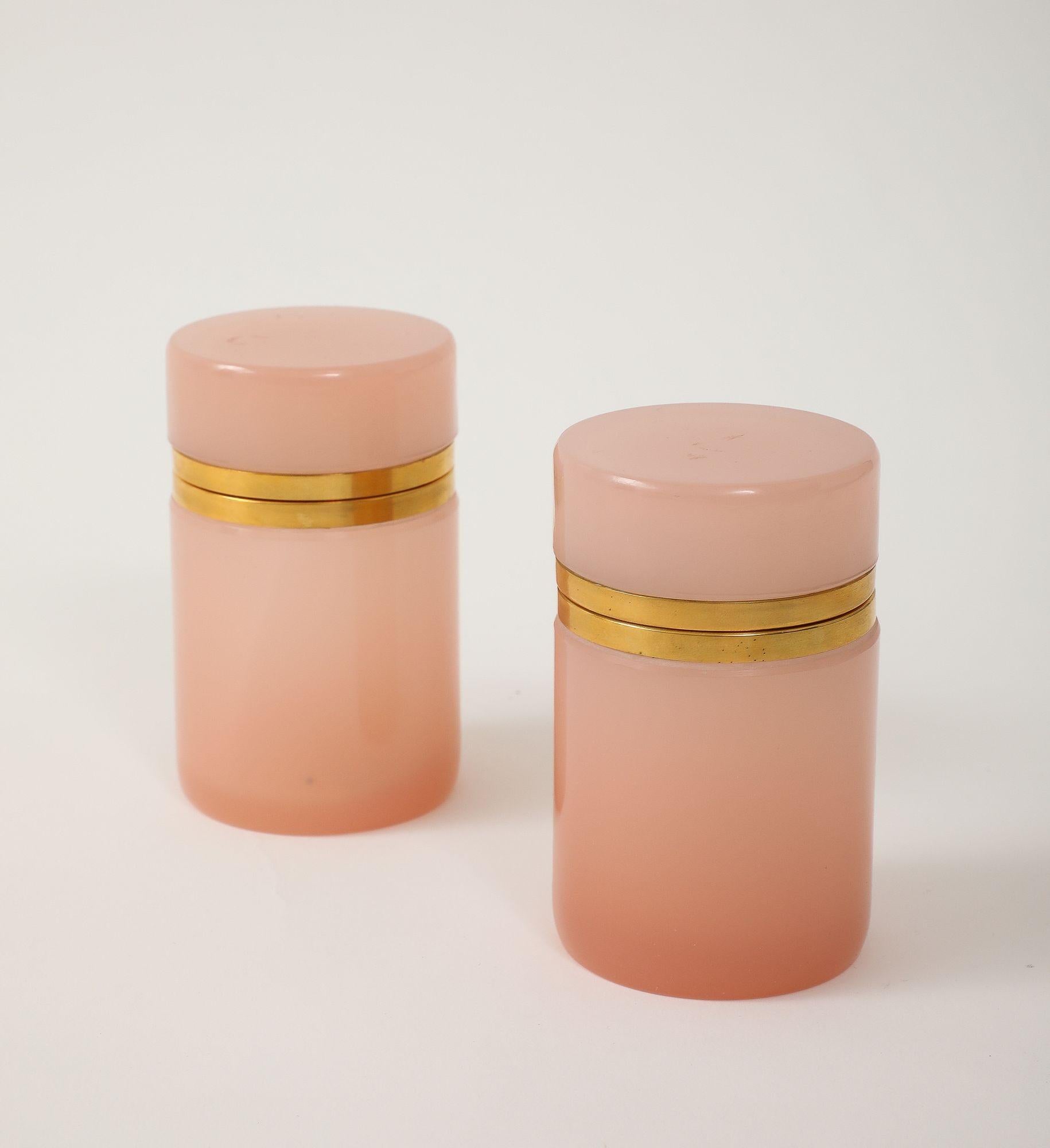 Antique French Rosa Zylindrische Opaline Box, Anfang 20. C. im Angebot 4