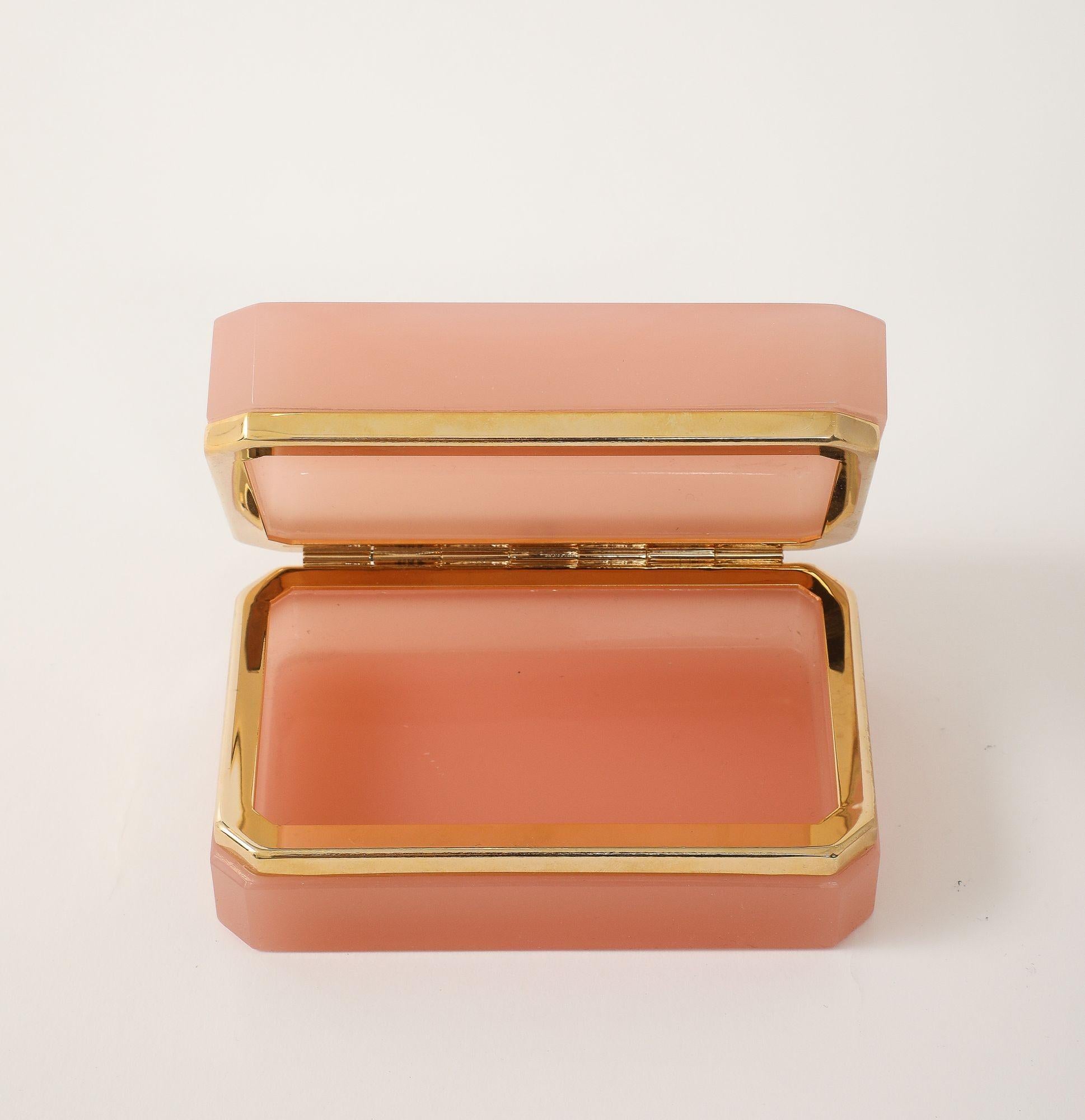 Antique French Pink Opaline Scatola rettangolare con cerniera, 1910 in vendita 3