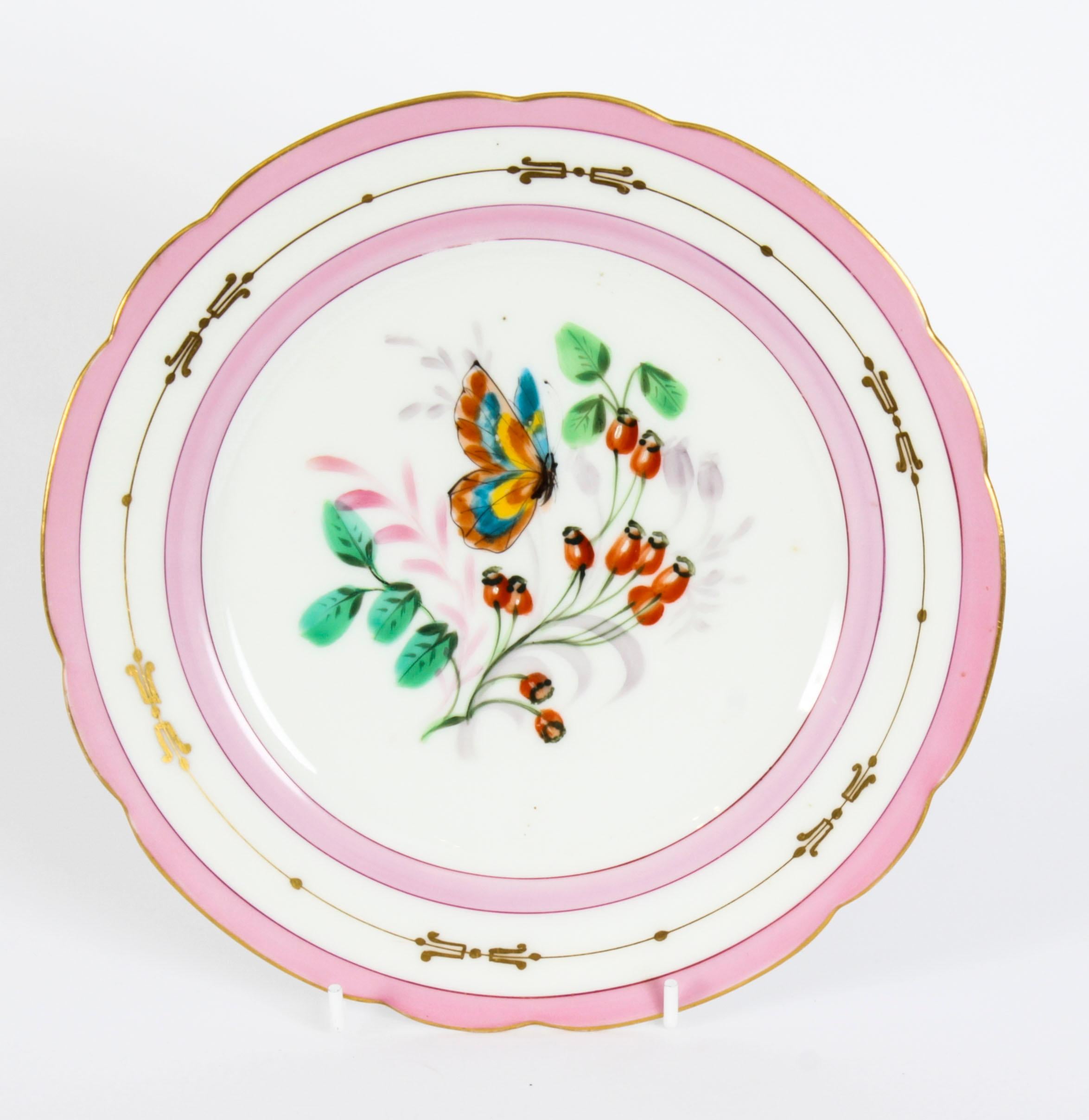 Fin du XIXe siècle Assiette d'armoire ancienne en porcelaine rose, 19ème siècle en vente