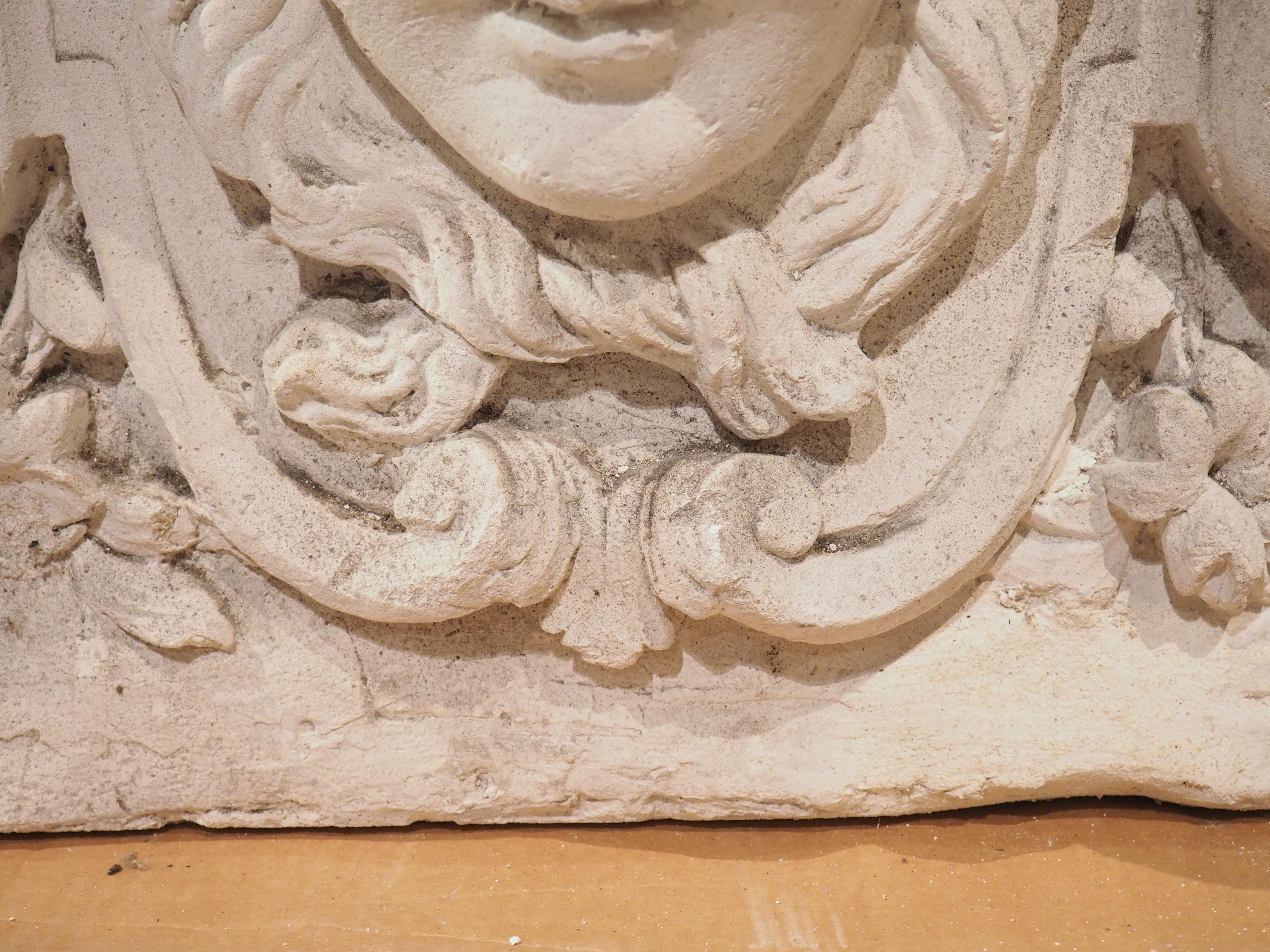 Antike französische Gips-Architektur mit weiblichem Mascaron, spätes 19. Jahrhundert 2