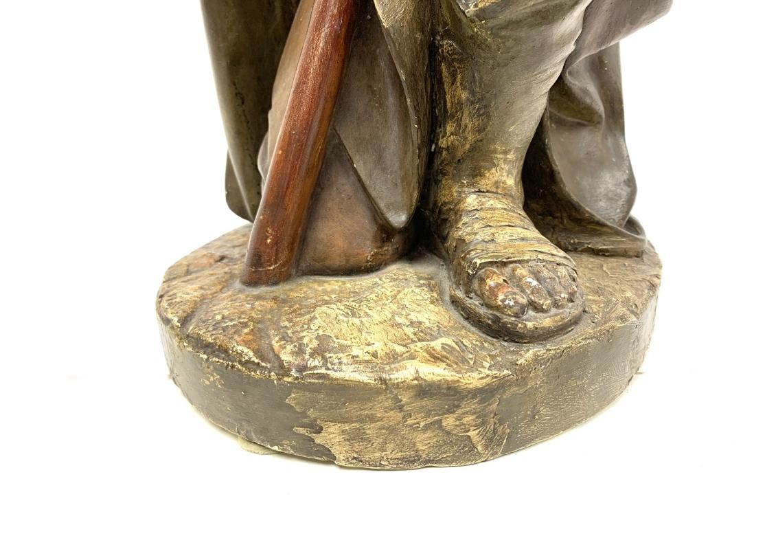 Néoclassique Antique French Figure en plâtre d'un berger avec des yeux en verre en vente