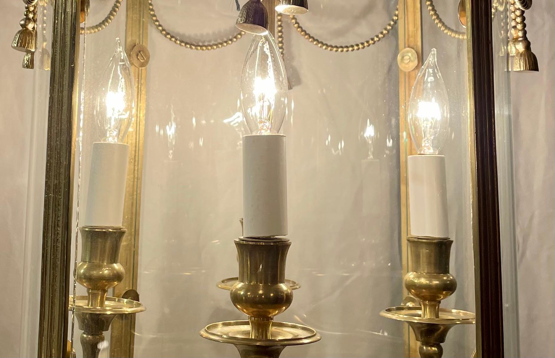 Antiguo Farol Francés de Latón Pulido y Cristal Curvado, Circa 1920-1930. en venta 1