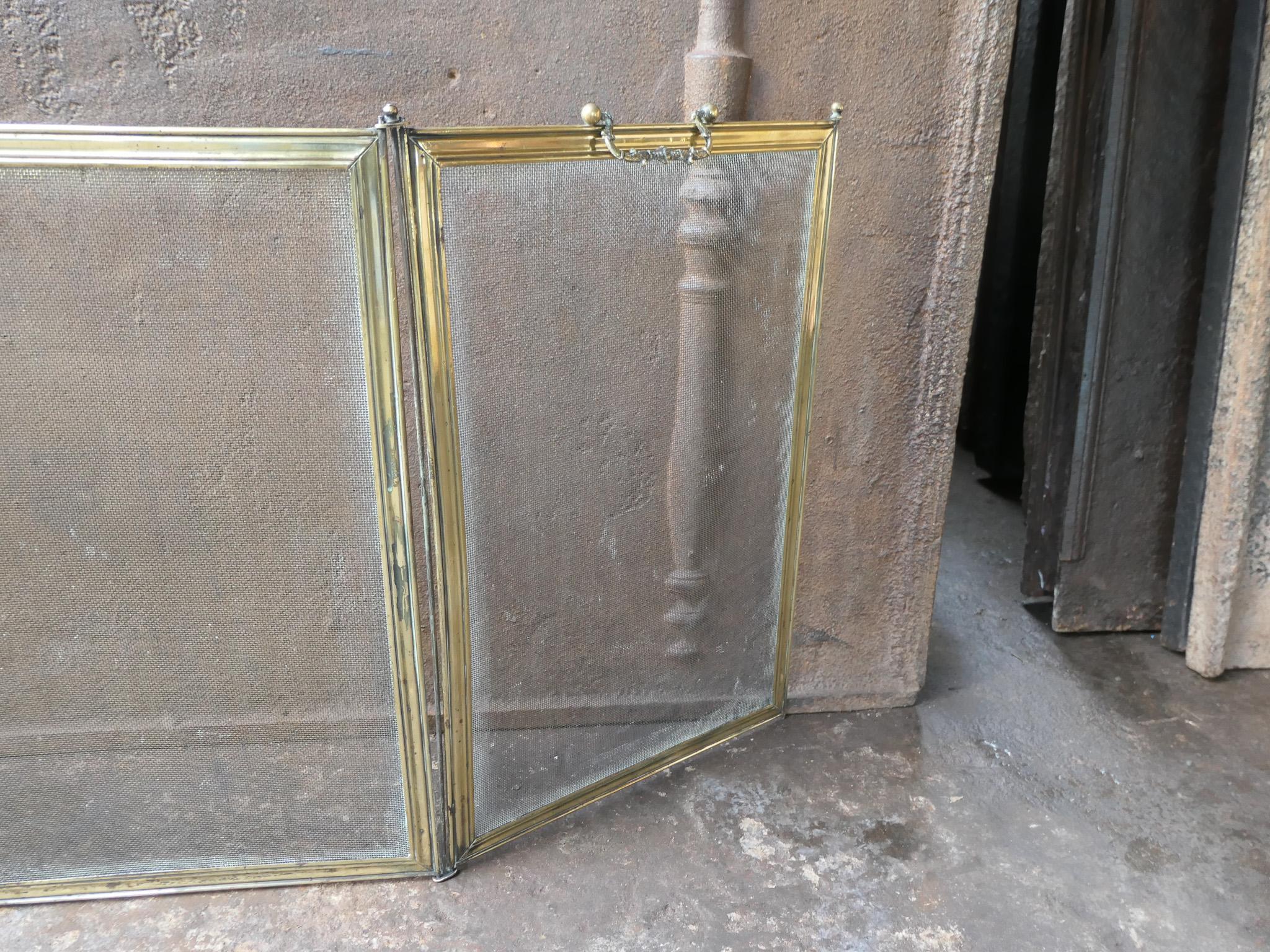 Antique French Polished Brass Napoleon III Fire Screen, 19th Century For Sale 10