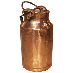 Ancien récipient à lait français en cuivre poli, vers 1890