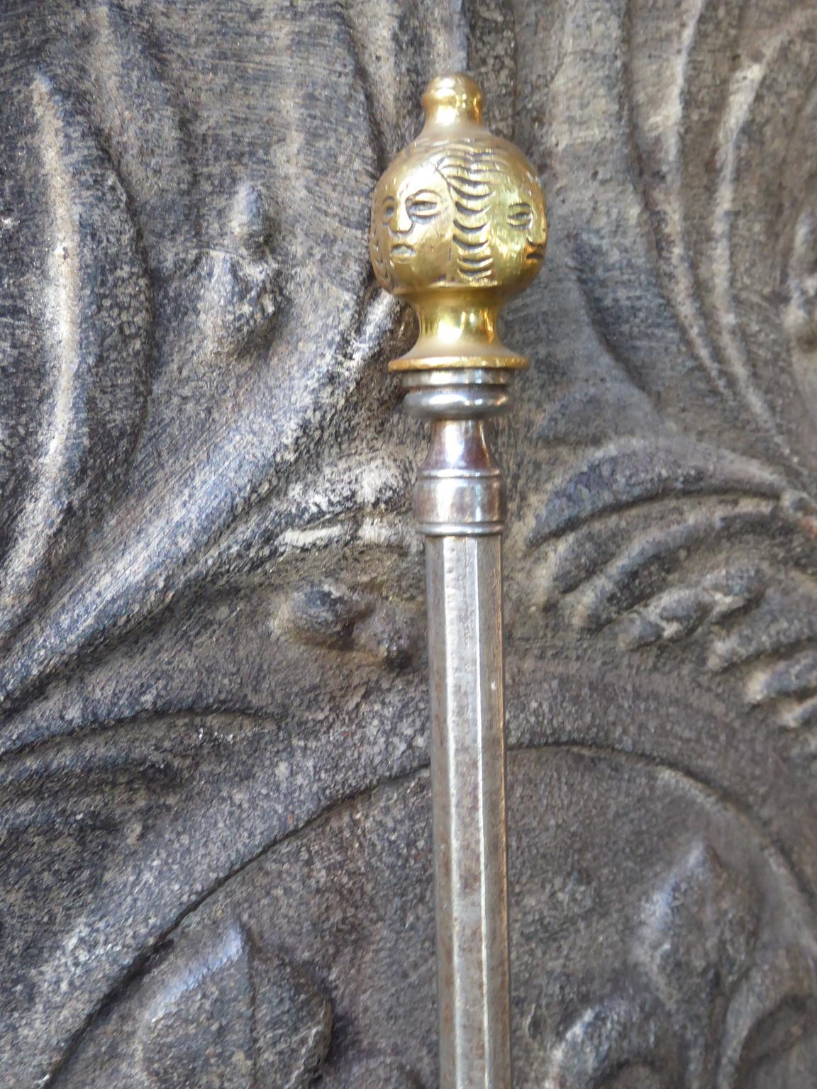 Antique pelle de cheminée ou pelle de cheminée française en acier poli en vente 1