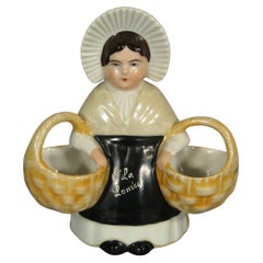 Antiguo Juego de Condimentos de Porcelana Francesa con Motivo Campesino La Louvesc -1Y17