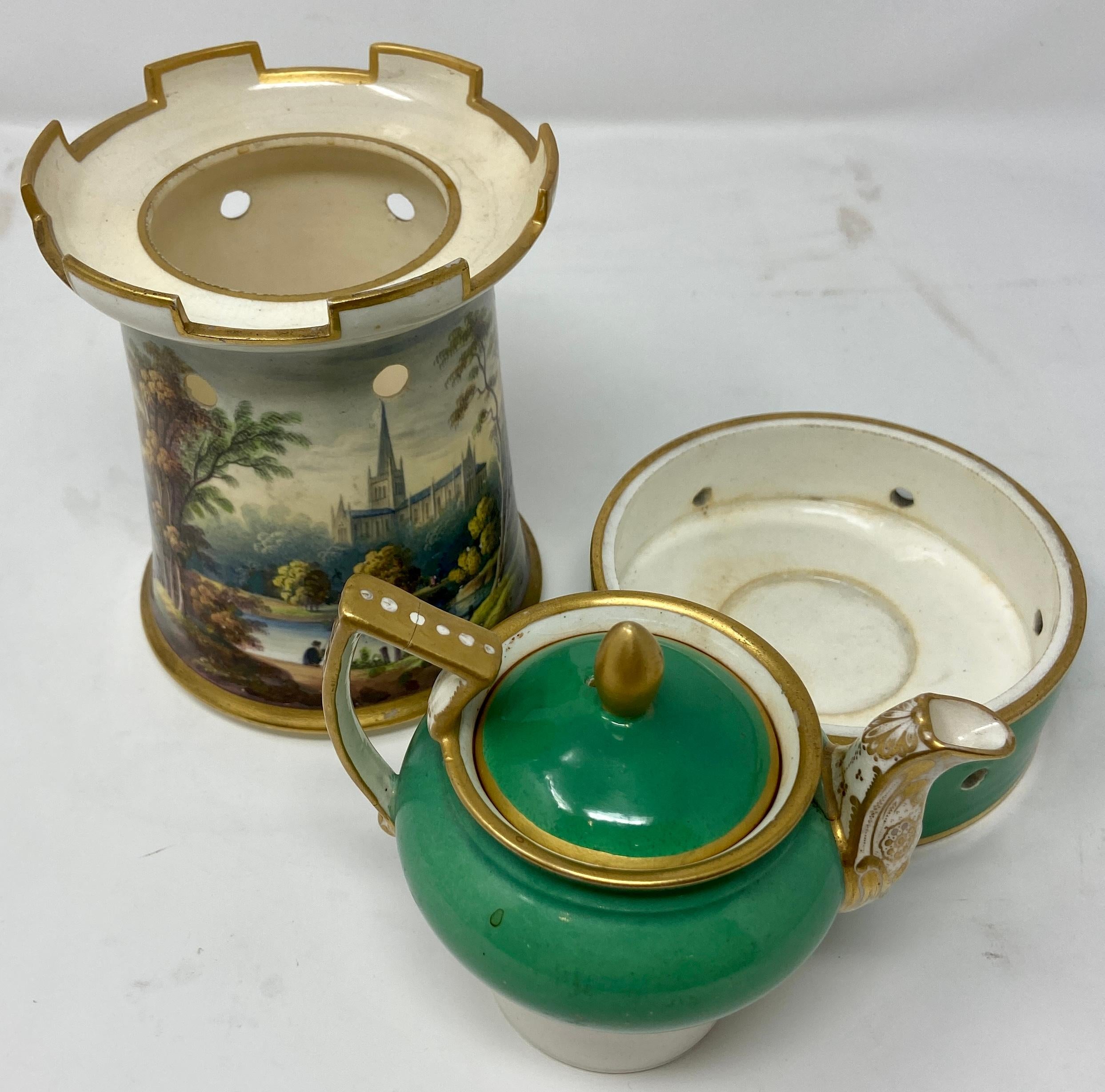 Antike französische Porzellan-Nachtleuchte „Veilleuse“ oder Teekrieger-Nachtleuchte aus Porzellan, um 1880-1890 (19. Jahrhundert) im Angebot