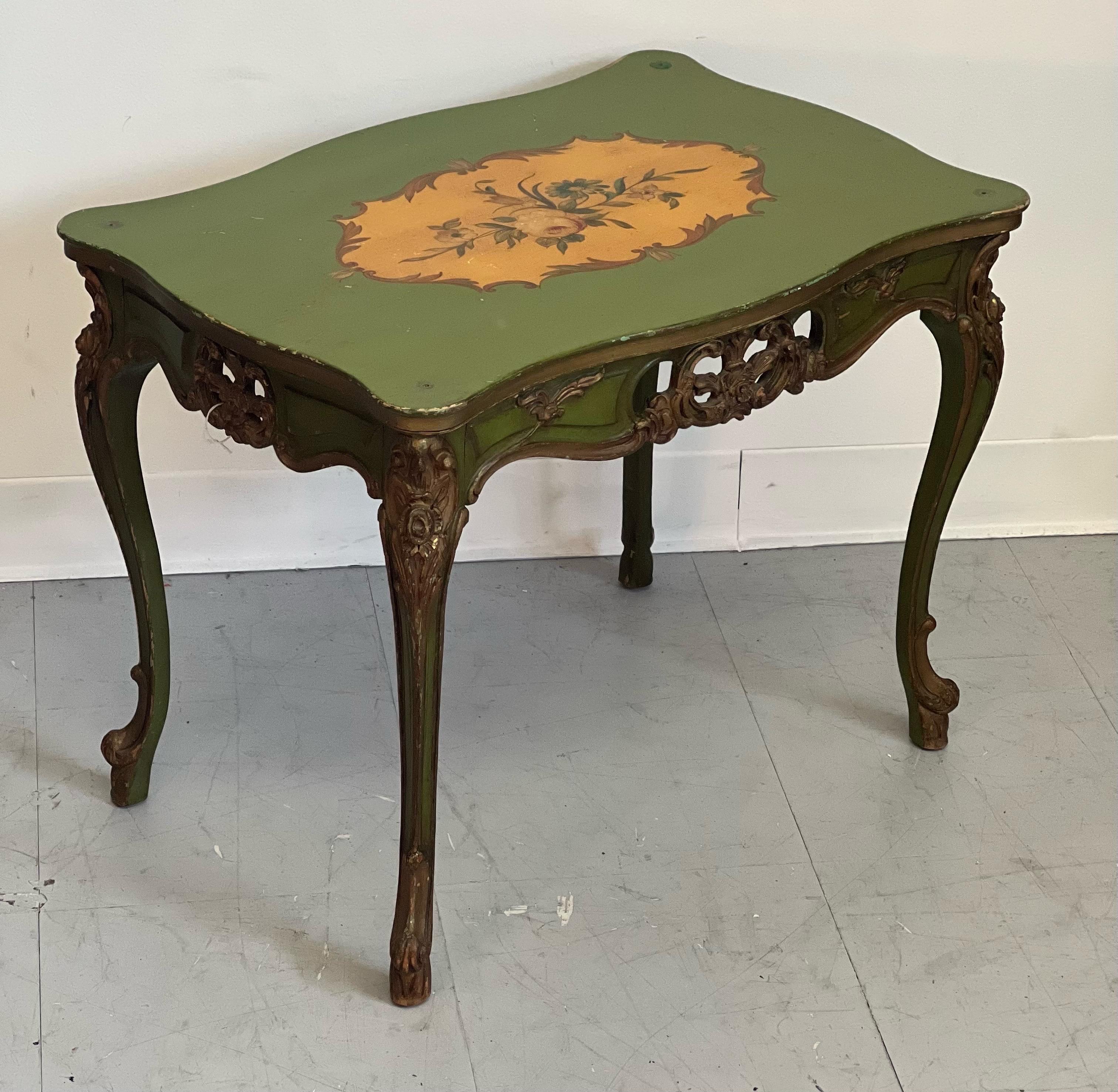 Antique French Provincial Accent Table with Hand Painted Details. Made In Italy. For Sale 5
