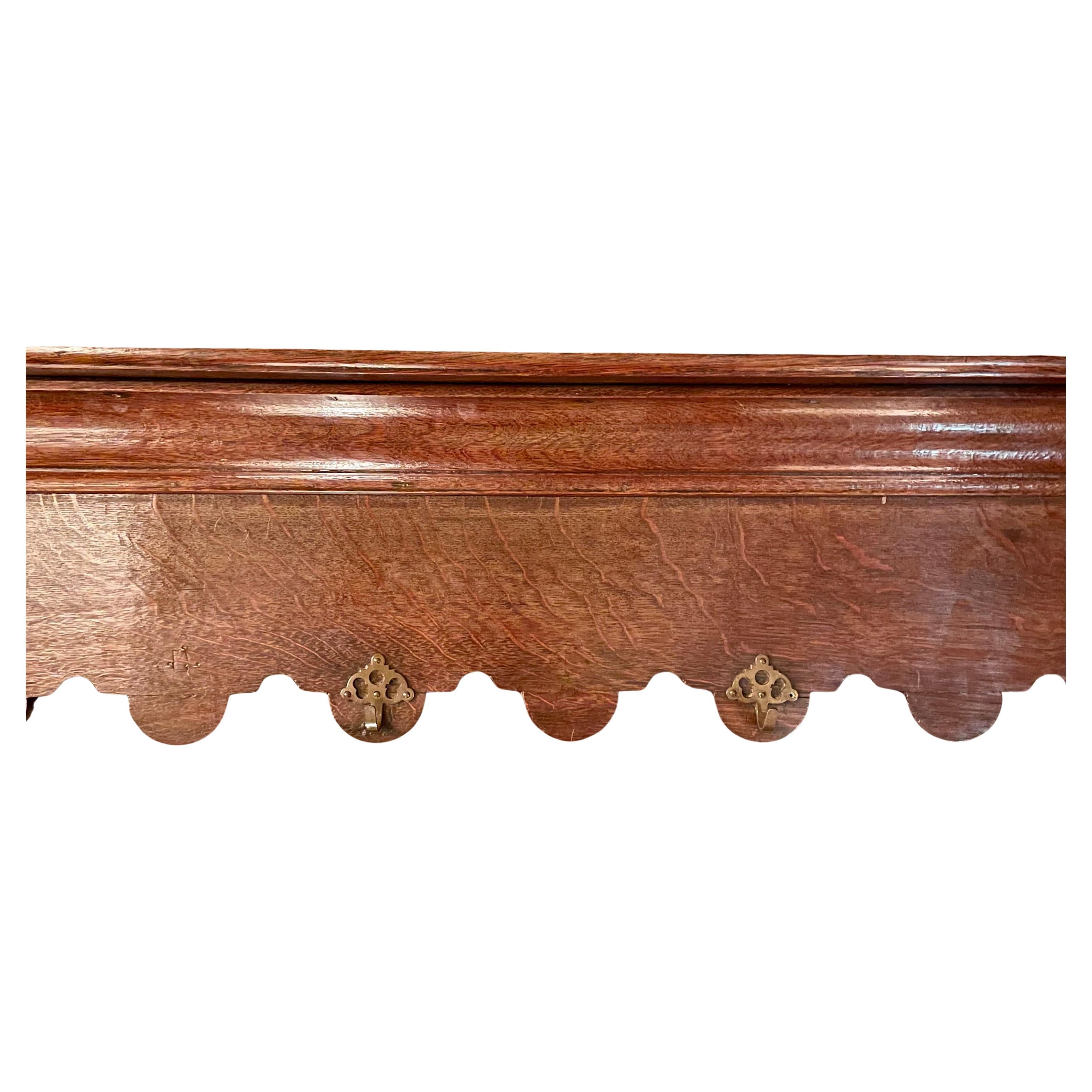 Francese Antique French intagliato in quercia, appendi pentole o appendiabiti, CIRCA 1880. in vendita