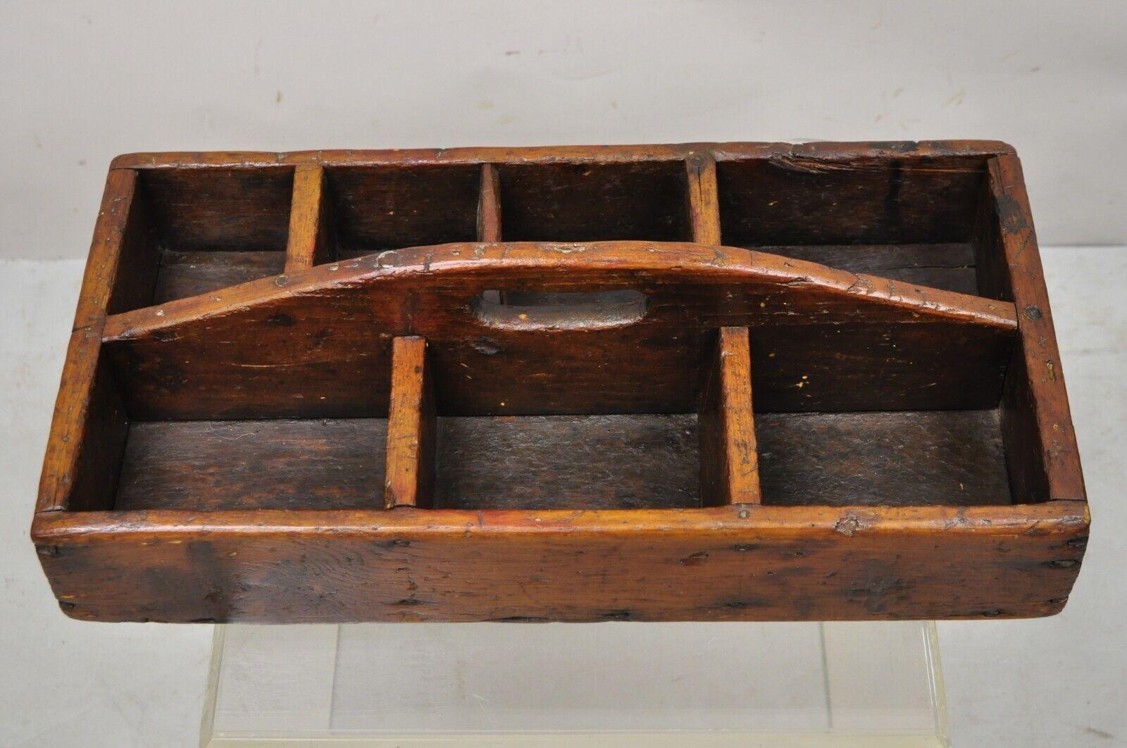 Antique French Provincial Country Wooden Storage Caddy Tool Box Desk Organizer Provincial francés en venta
