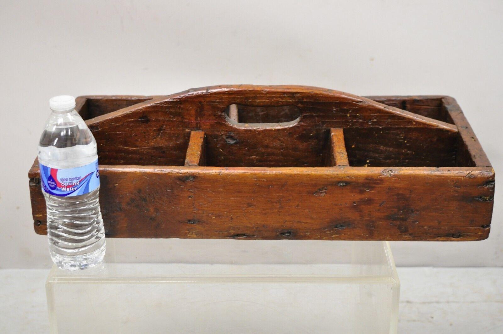 Antike französische Provence Holz Aufbewahrungsbox/Schreibtisch Organizer aus Holz im Angebot 1